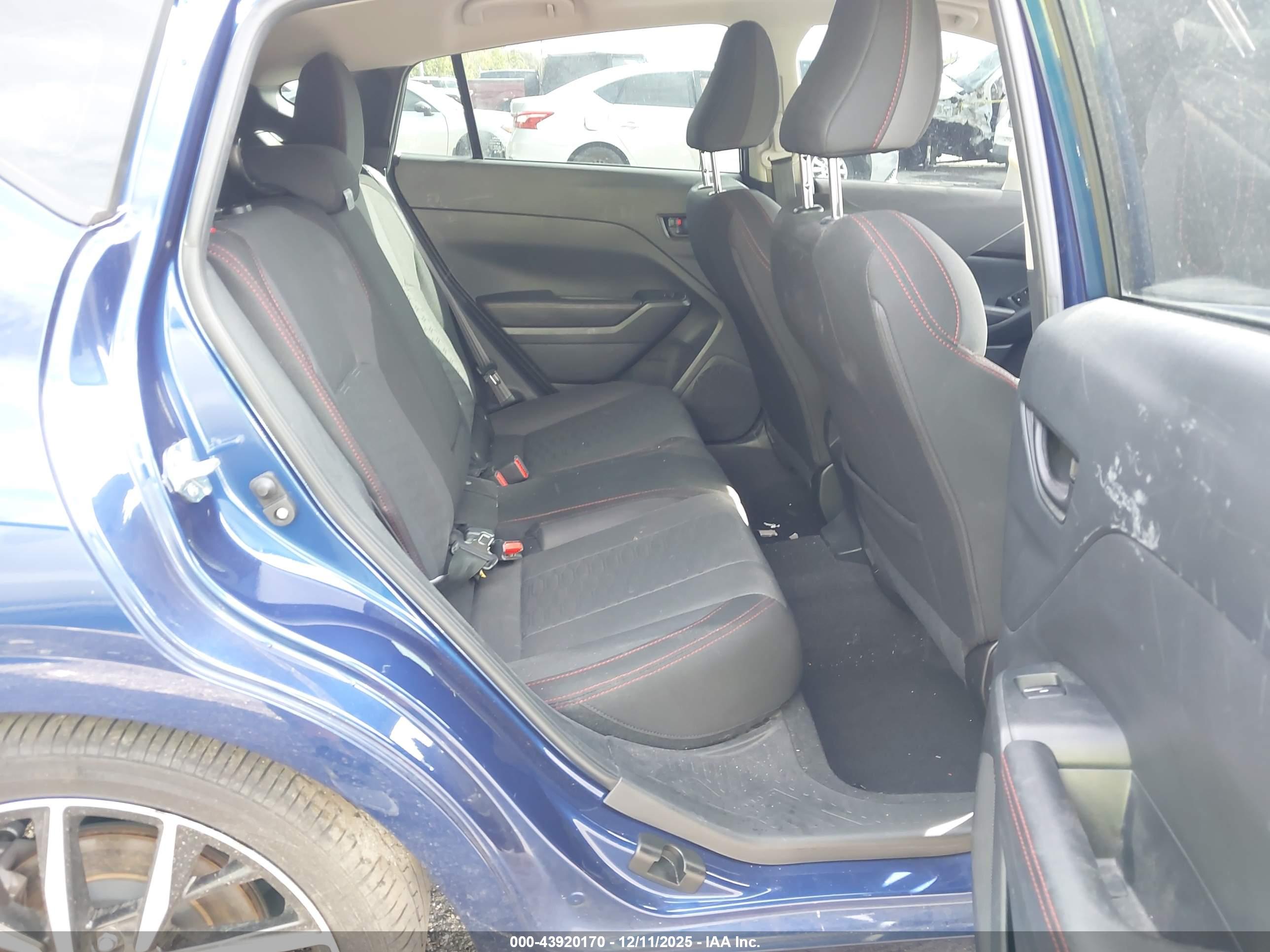 SUBARU IMPREZA image 8