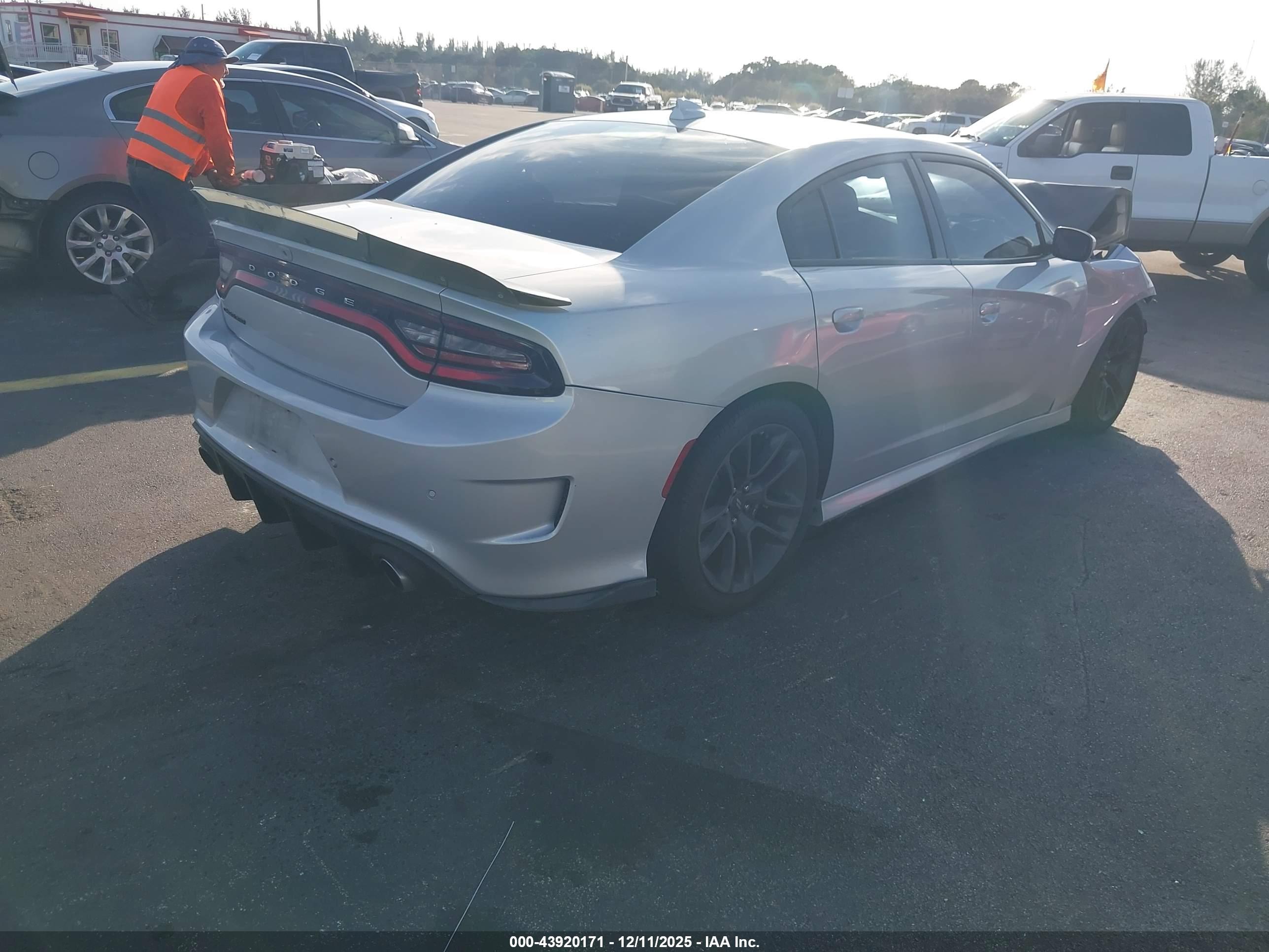 DODGE CHARGER image 4