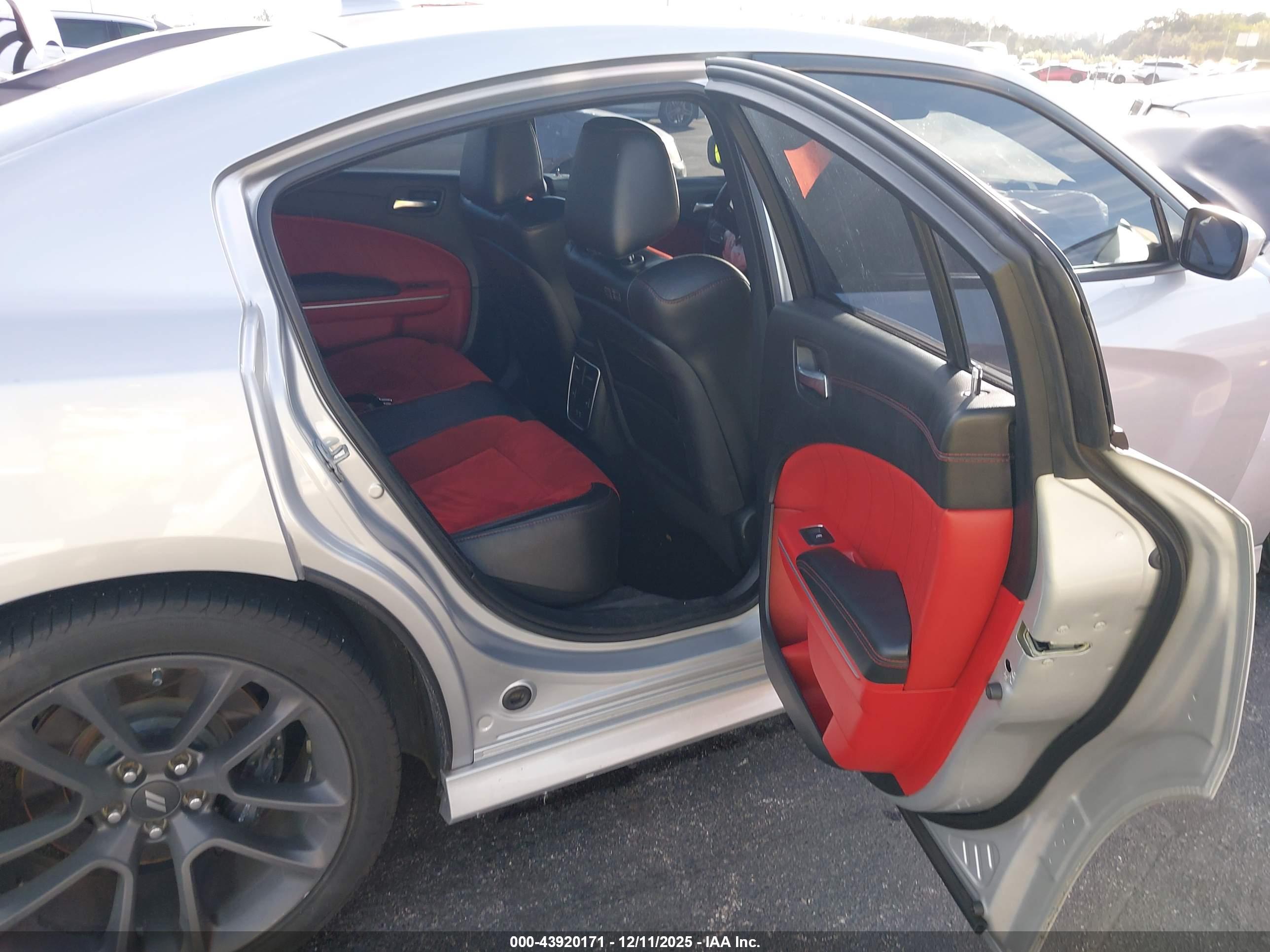 DODGE CHARGER image 8