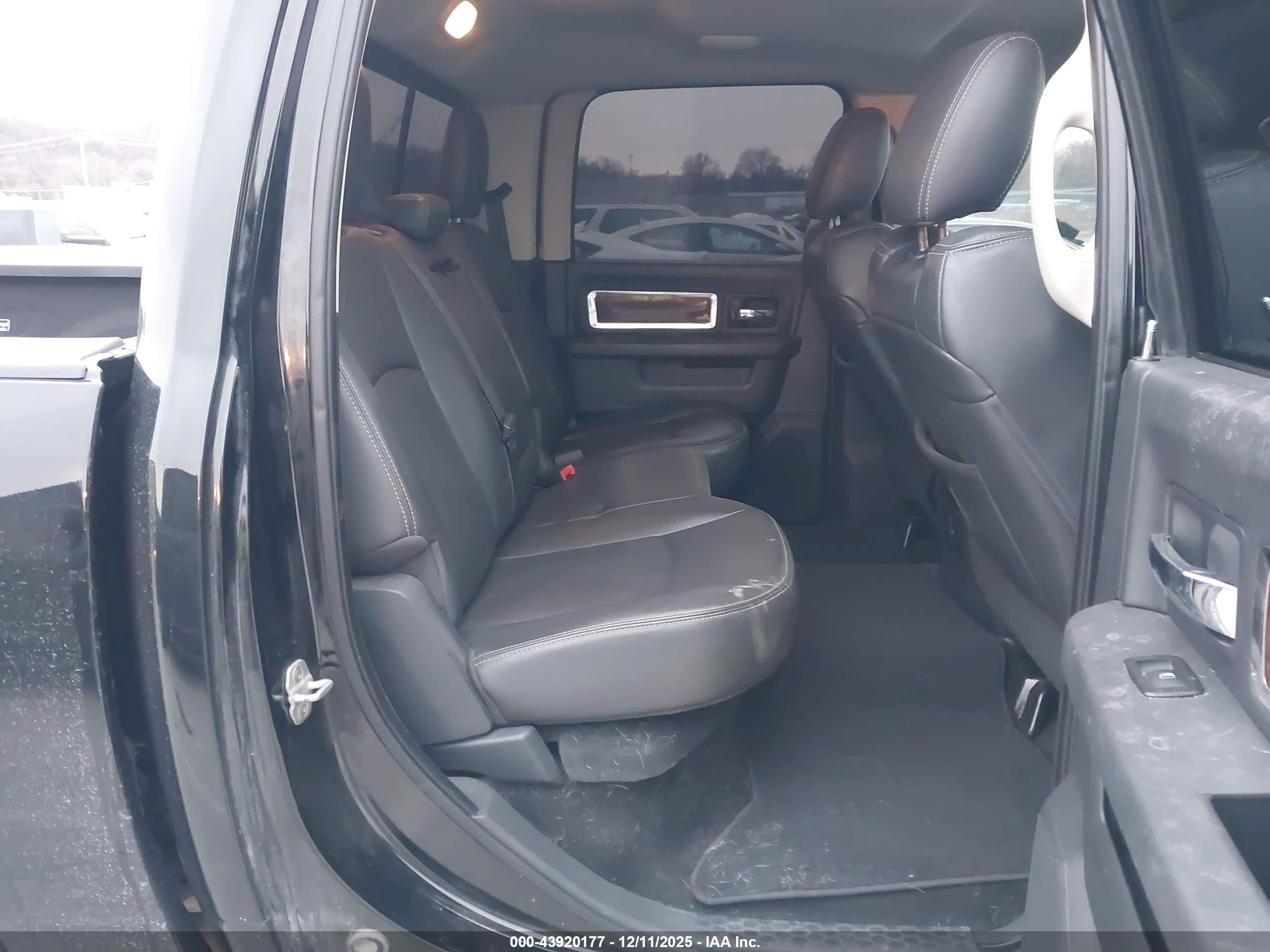 RAM 1500 image 8