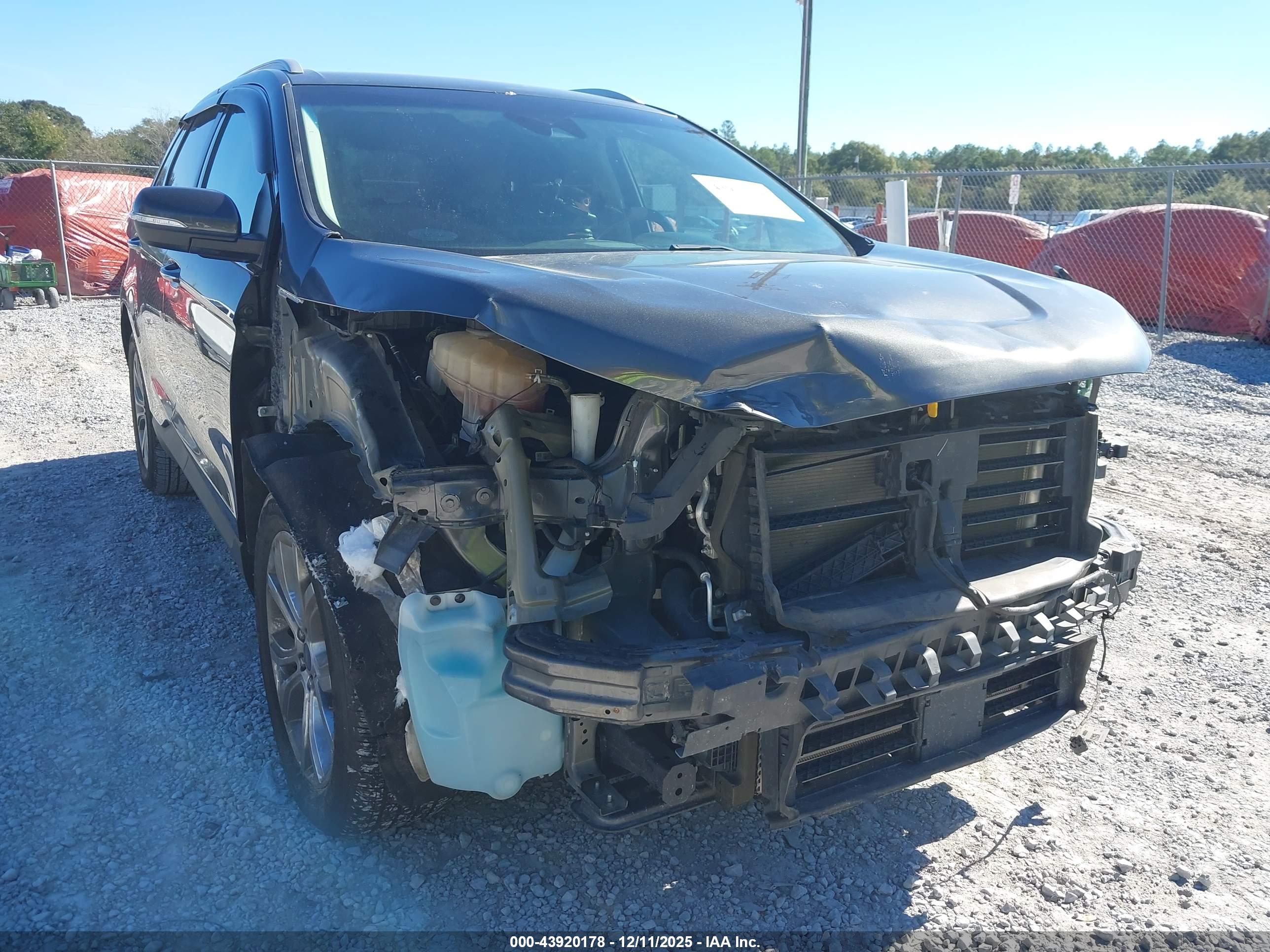 FORD EDGE image 6