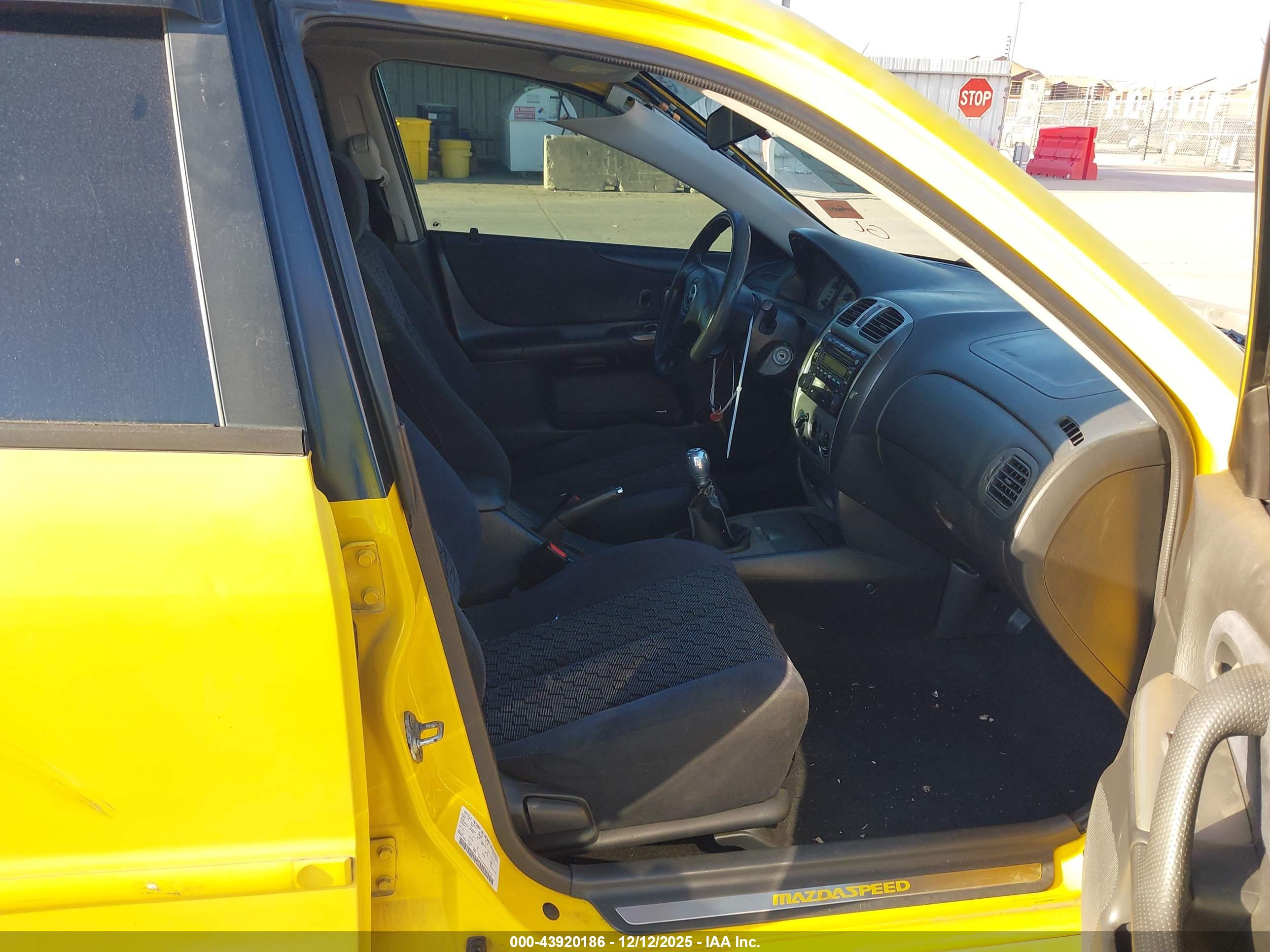 MAZDA PROTEGE5 image 5