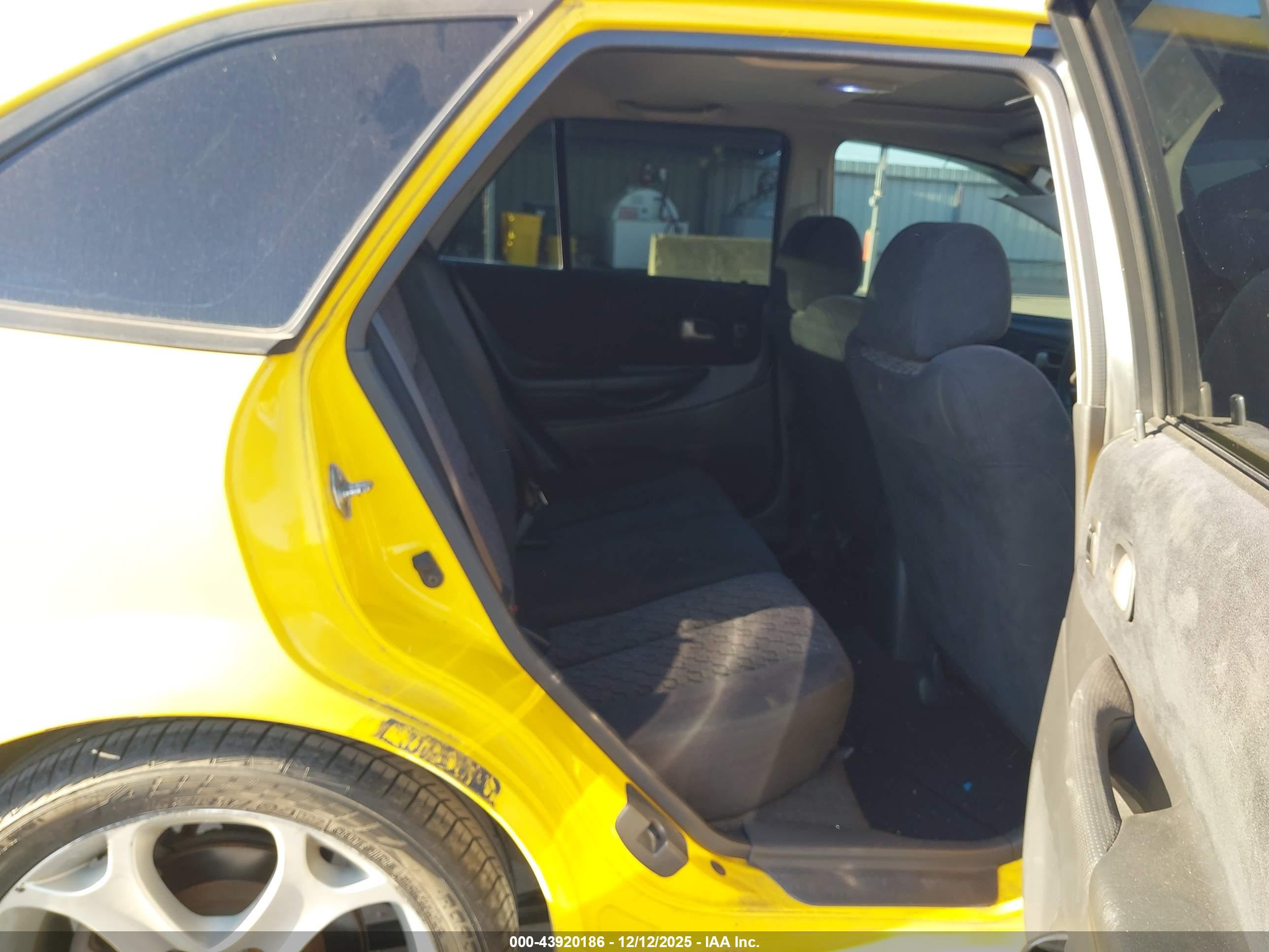 MAZDA PROTEGE5 image 8