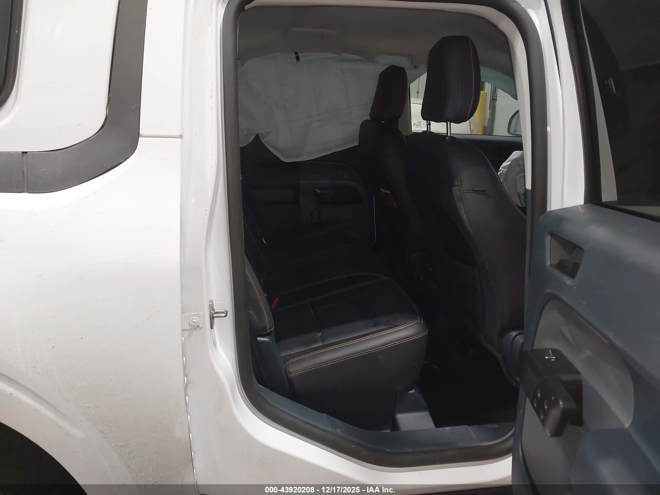 FORD MAVERICK image 8
