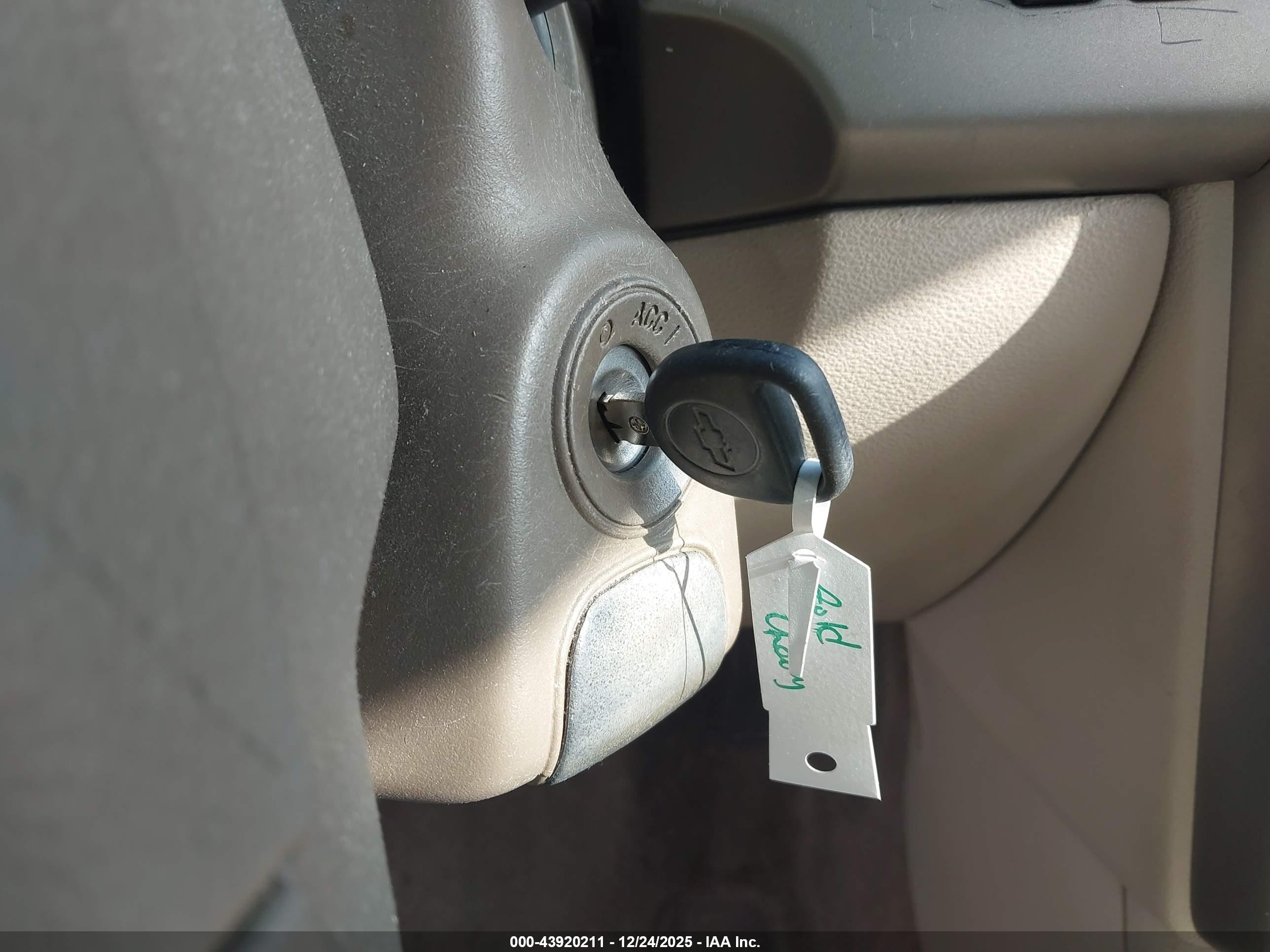 CHEVROLET COBALT image 11
