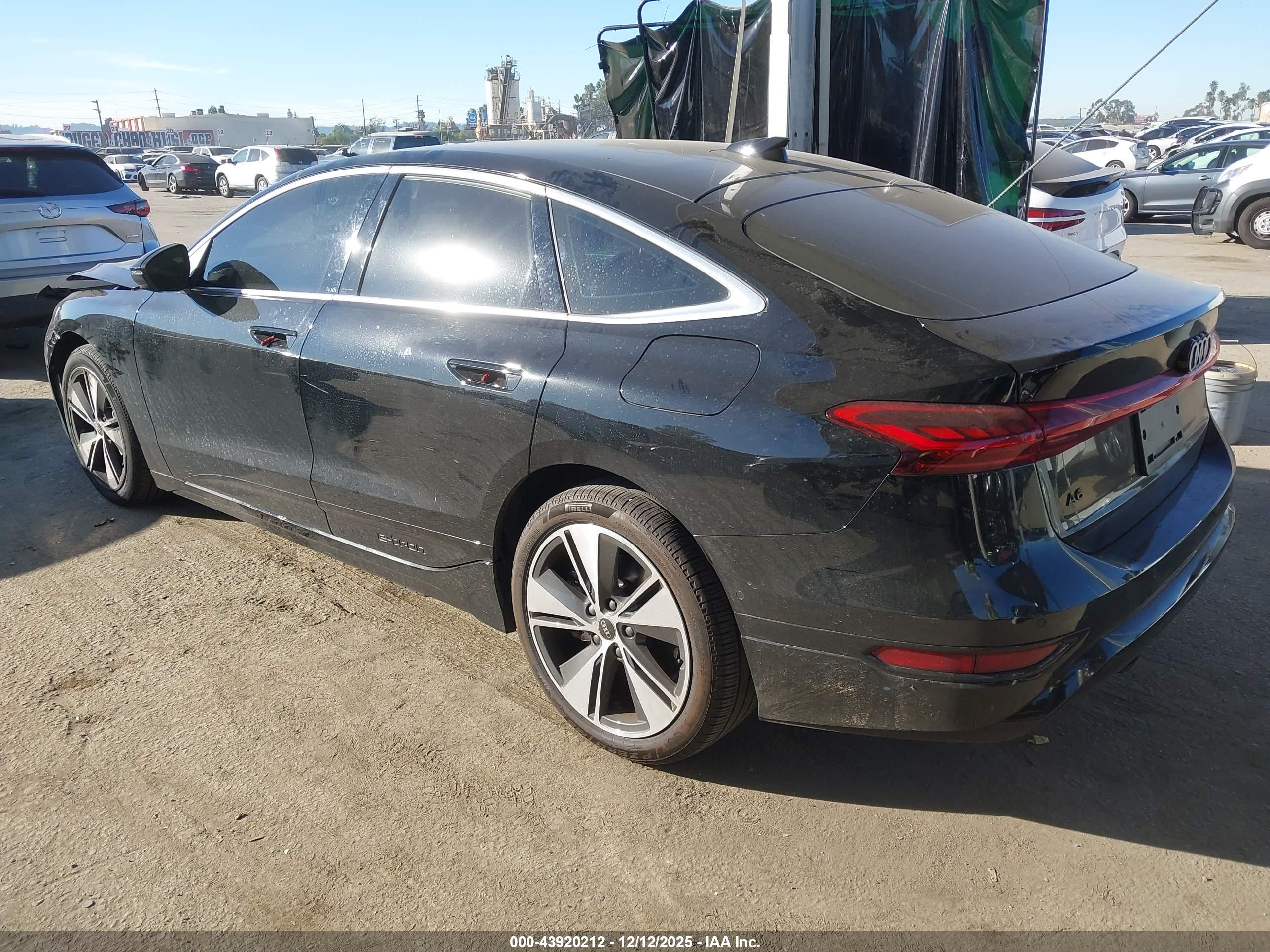AUDI A6 image 3