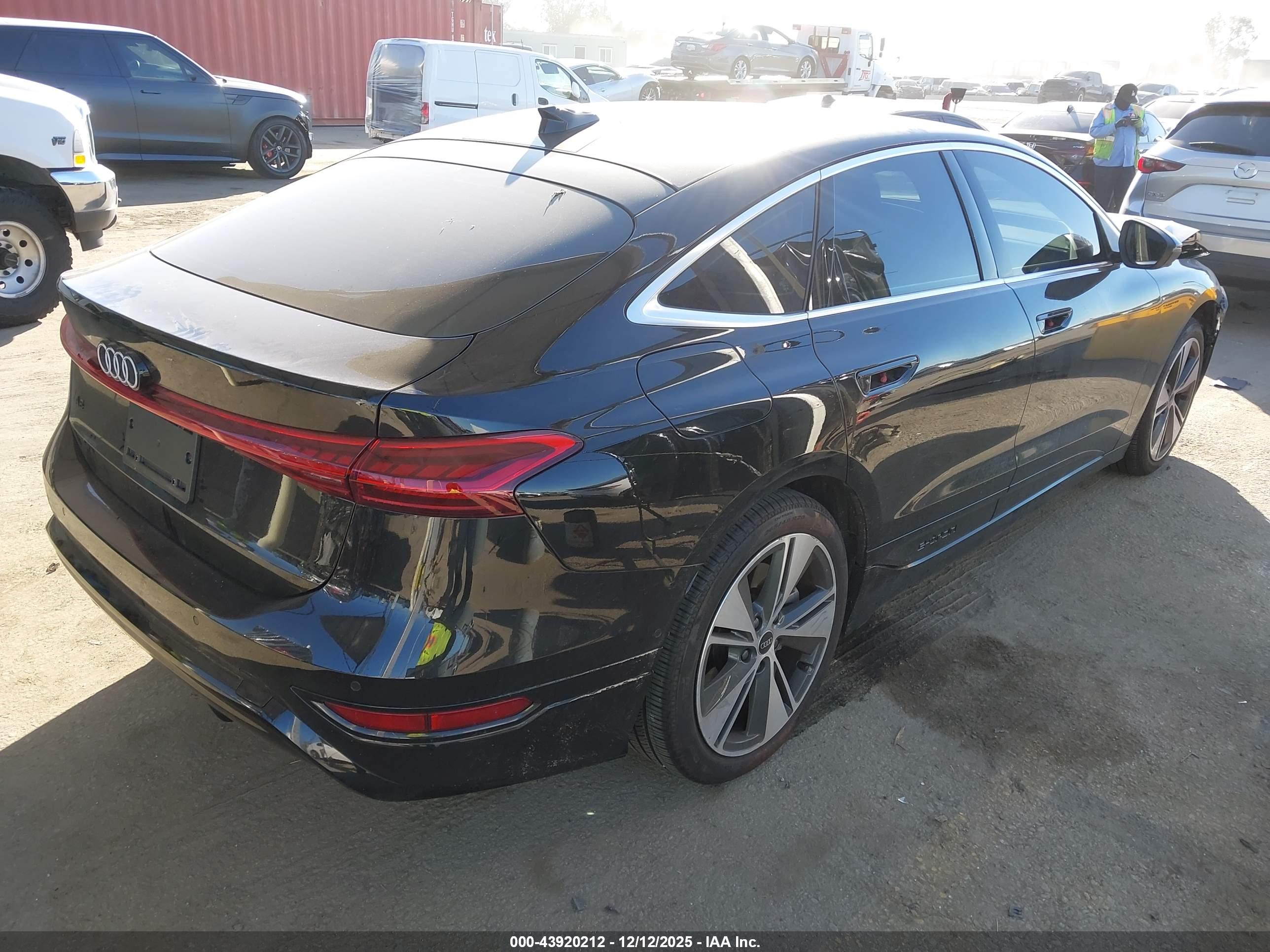 AUDI A6 image 4