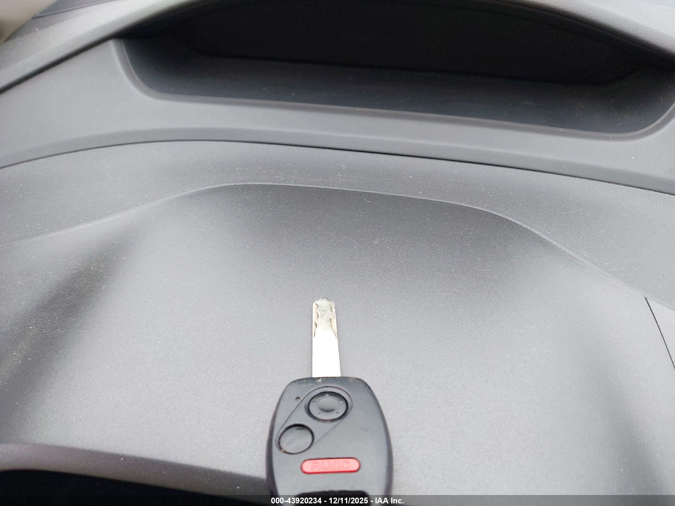 HONDA CIVIC image 11