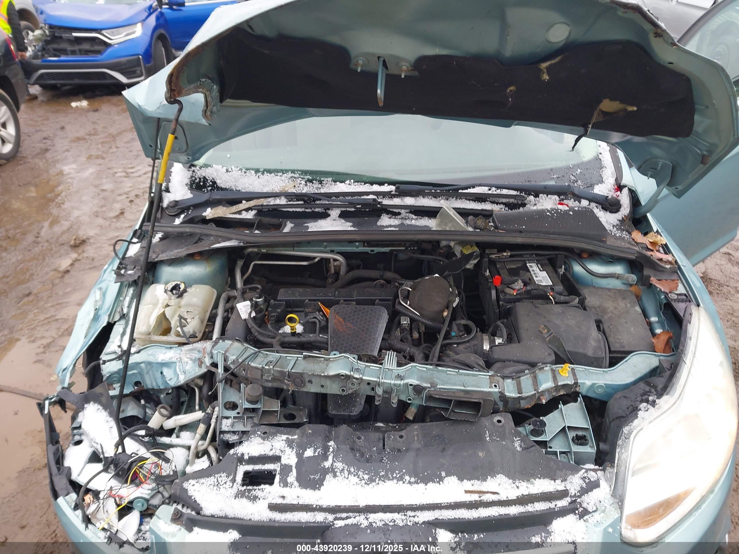 FORD FOCUS image 10