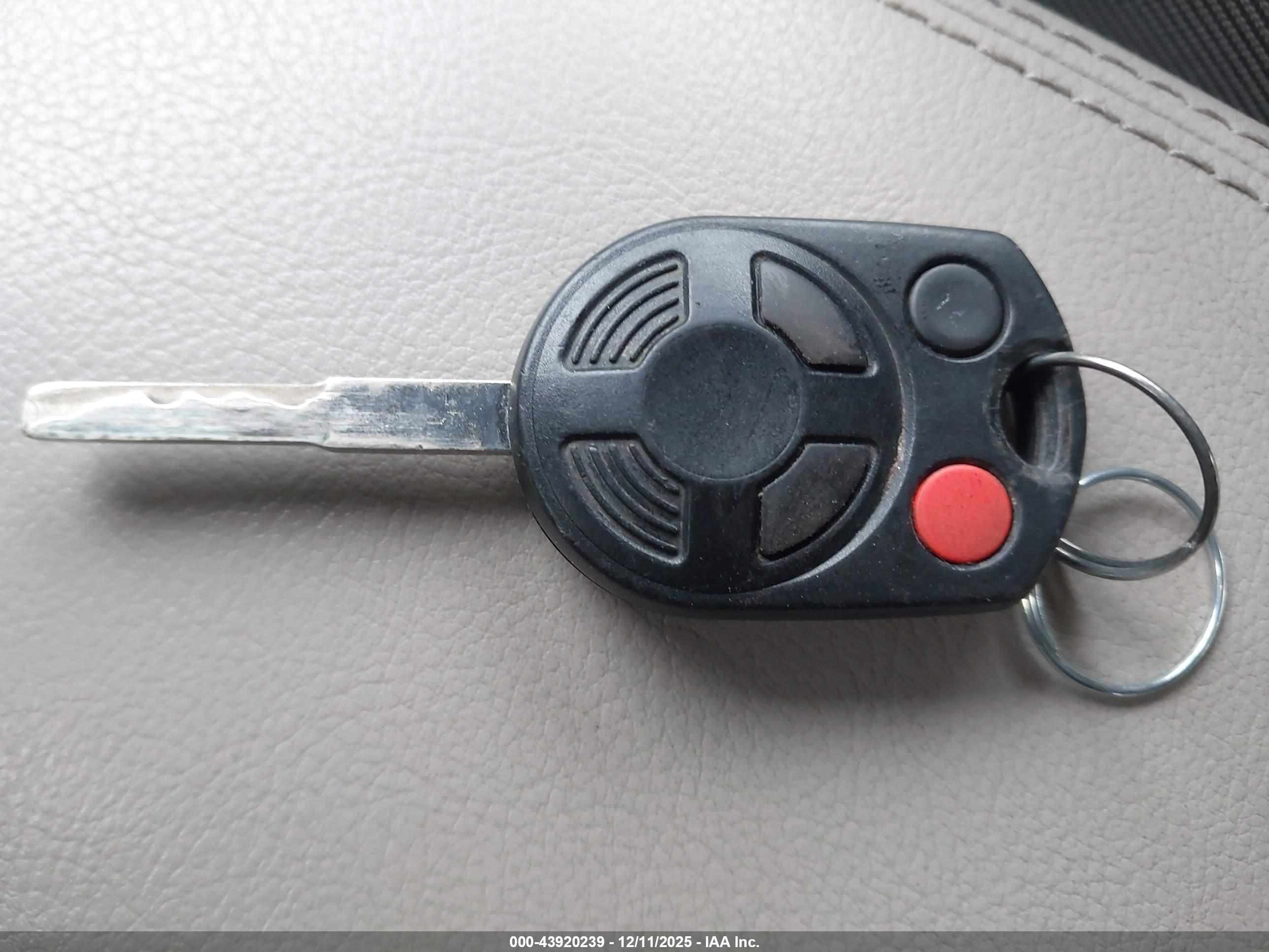 FORD FOCUS image 11