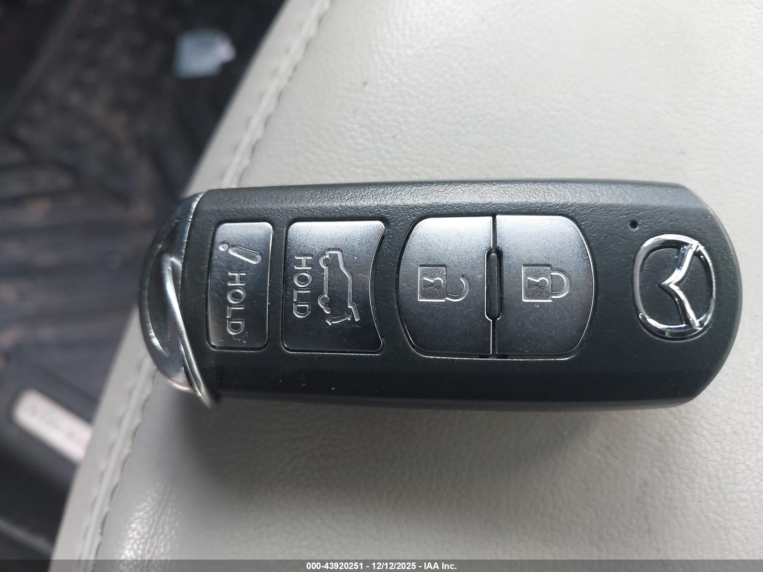 MAZDA CX-5 image 11