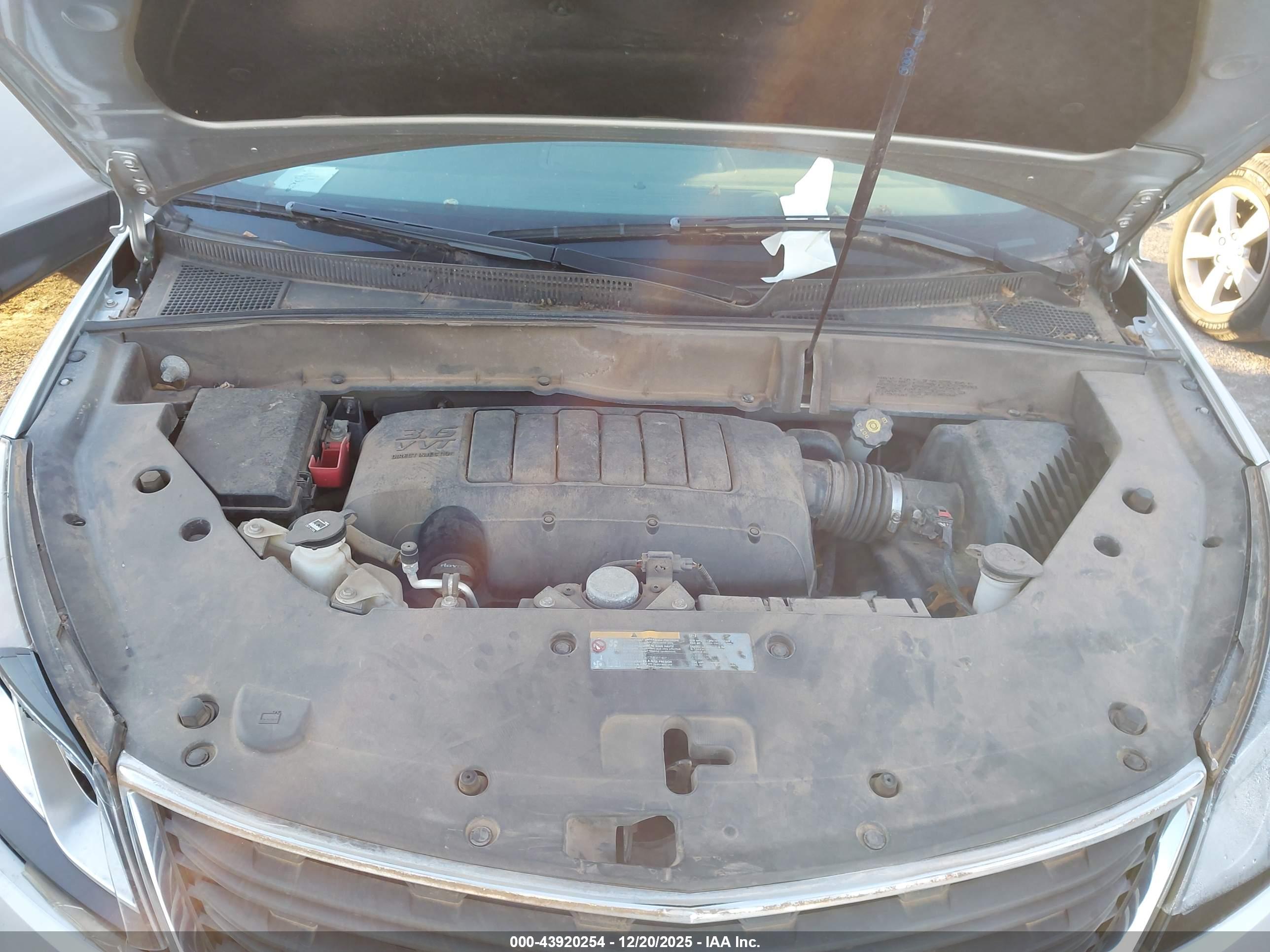 CHEVROLET TRAVERSE image 10