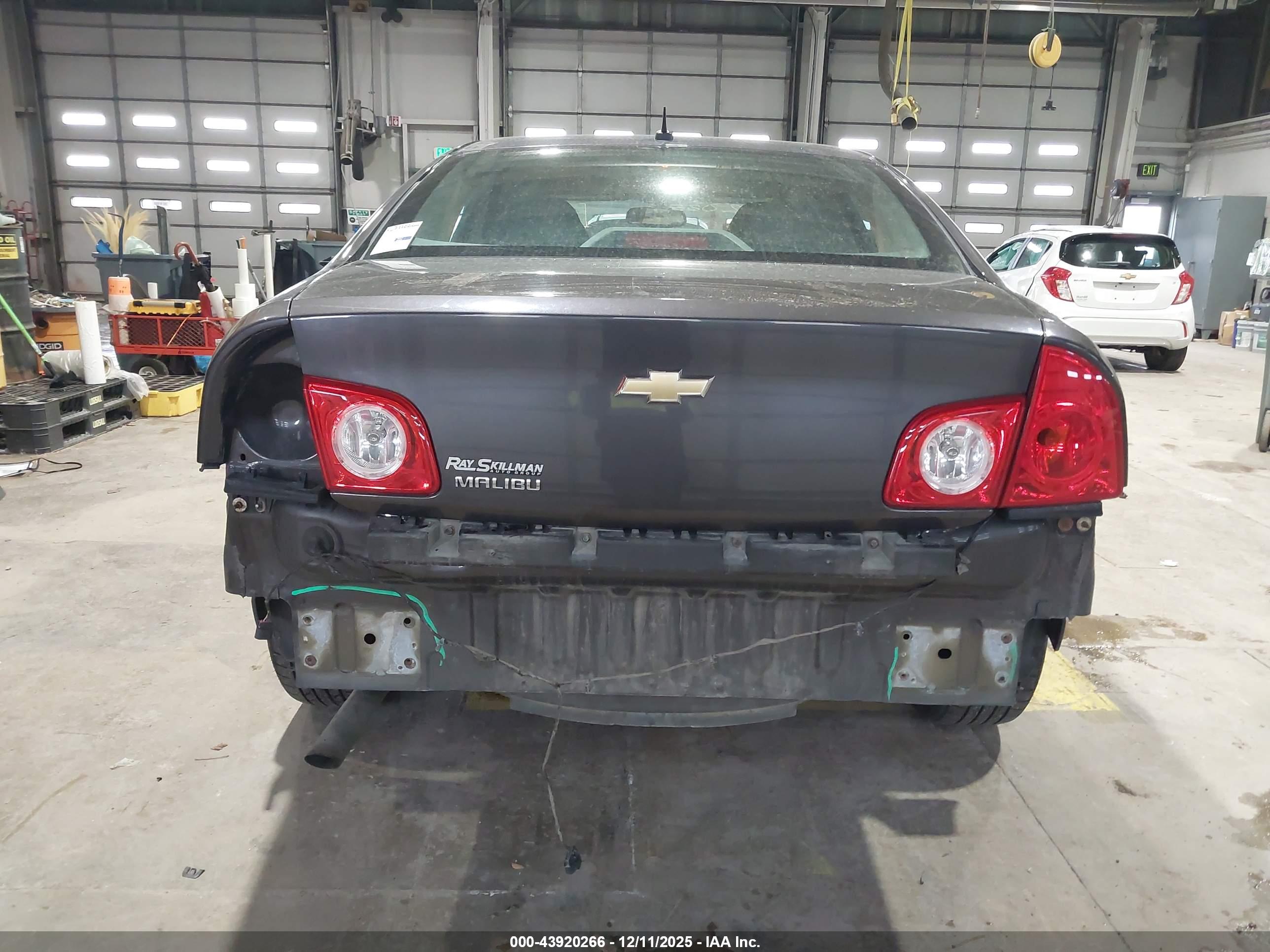 CHEVROLET MALIBU image 6