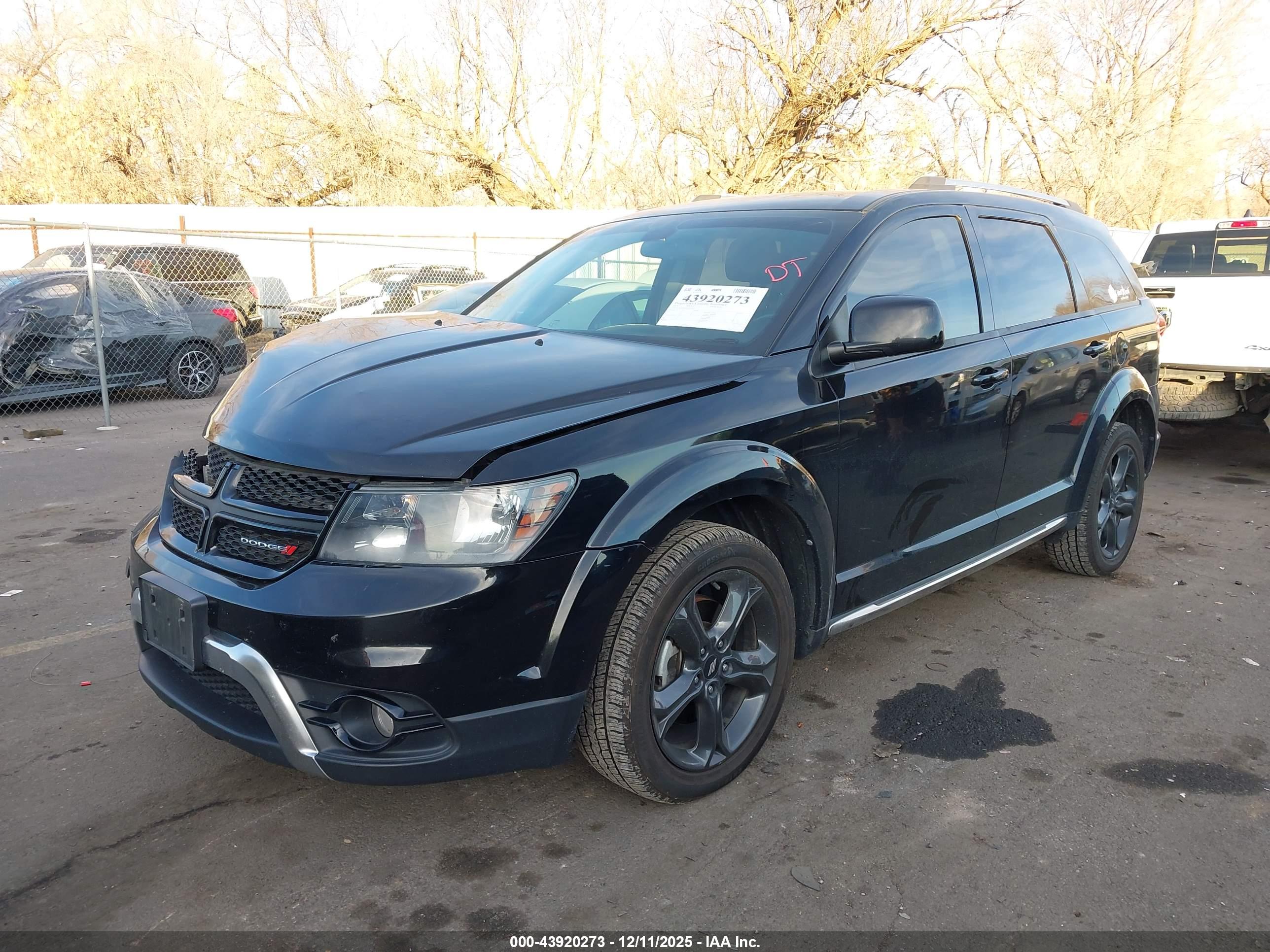 DODGE JOURNEY image 2