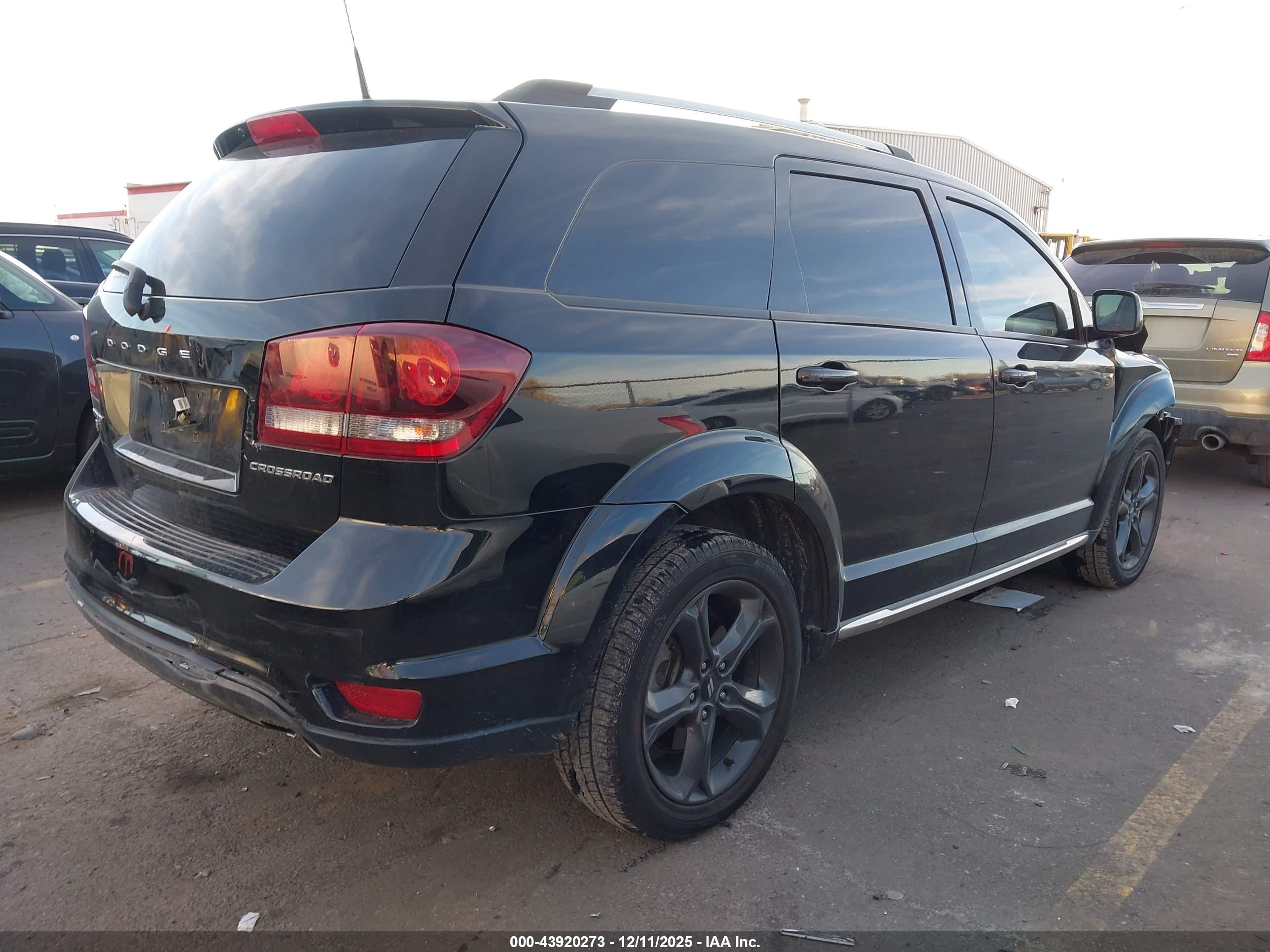 DODGE JOURNEY image 4