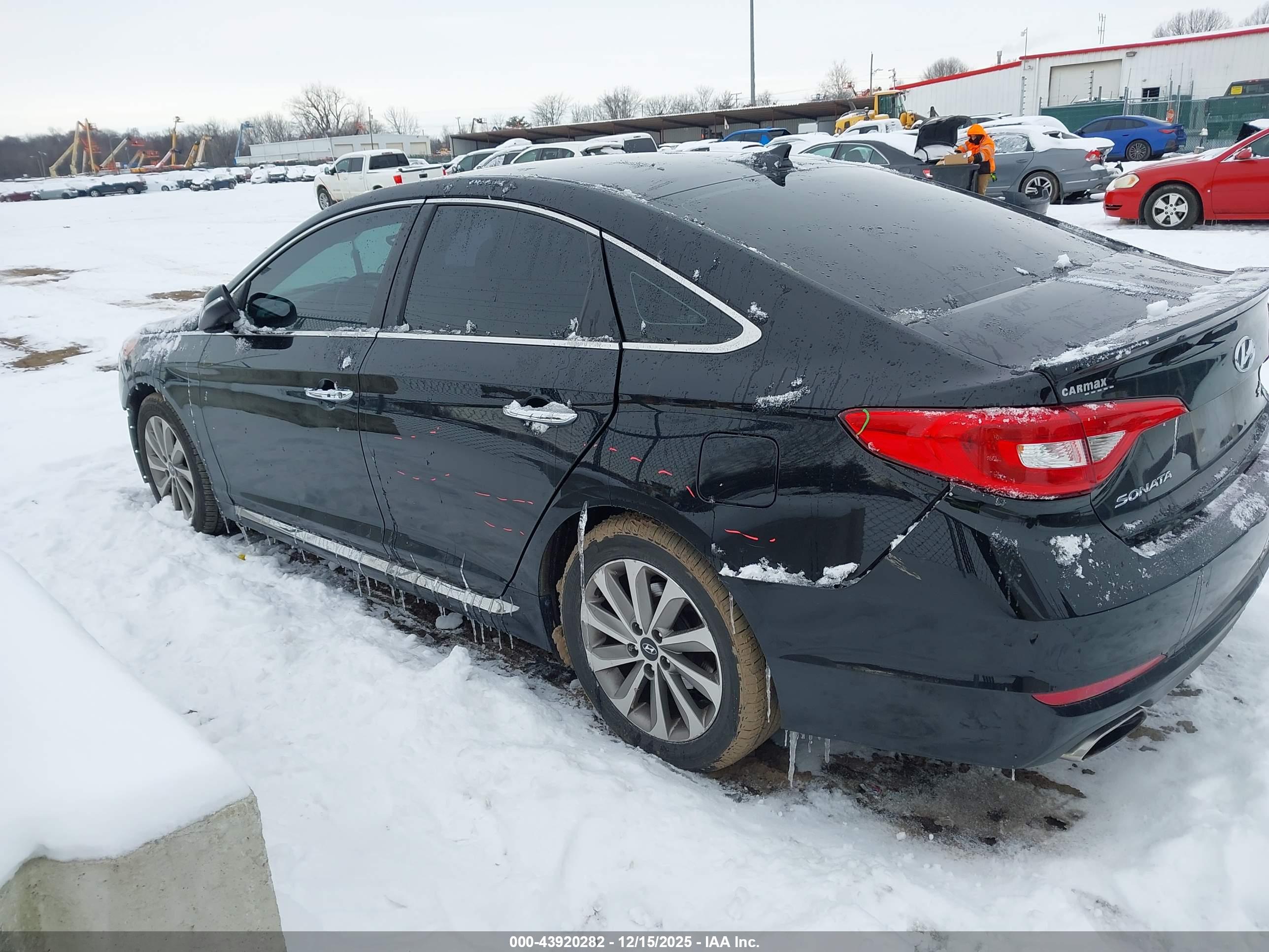 HYUNDAI SONATA image 3