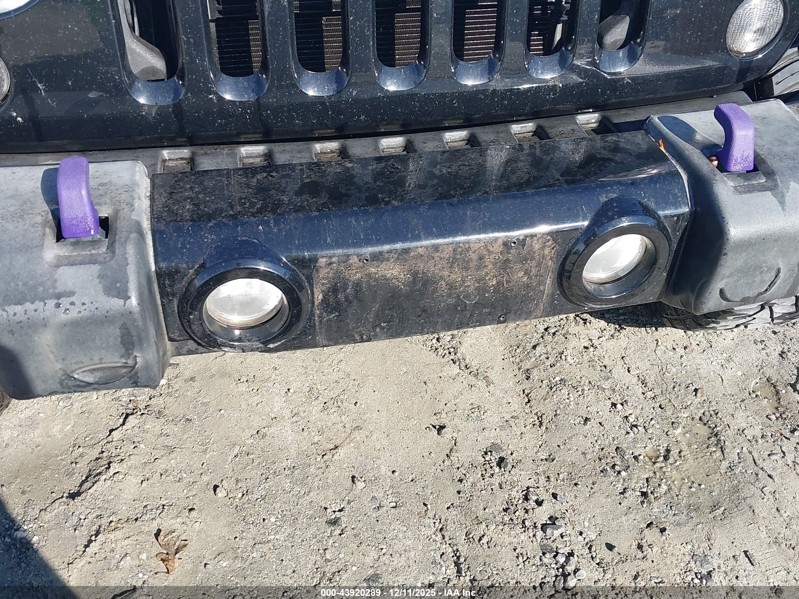 JEEP WRANGLER image 6
