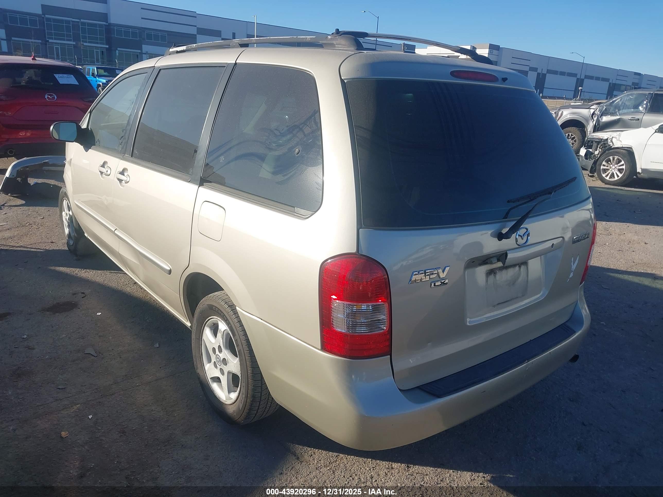 MAZDA MPV image 3