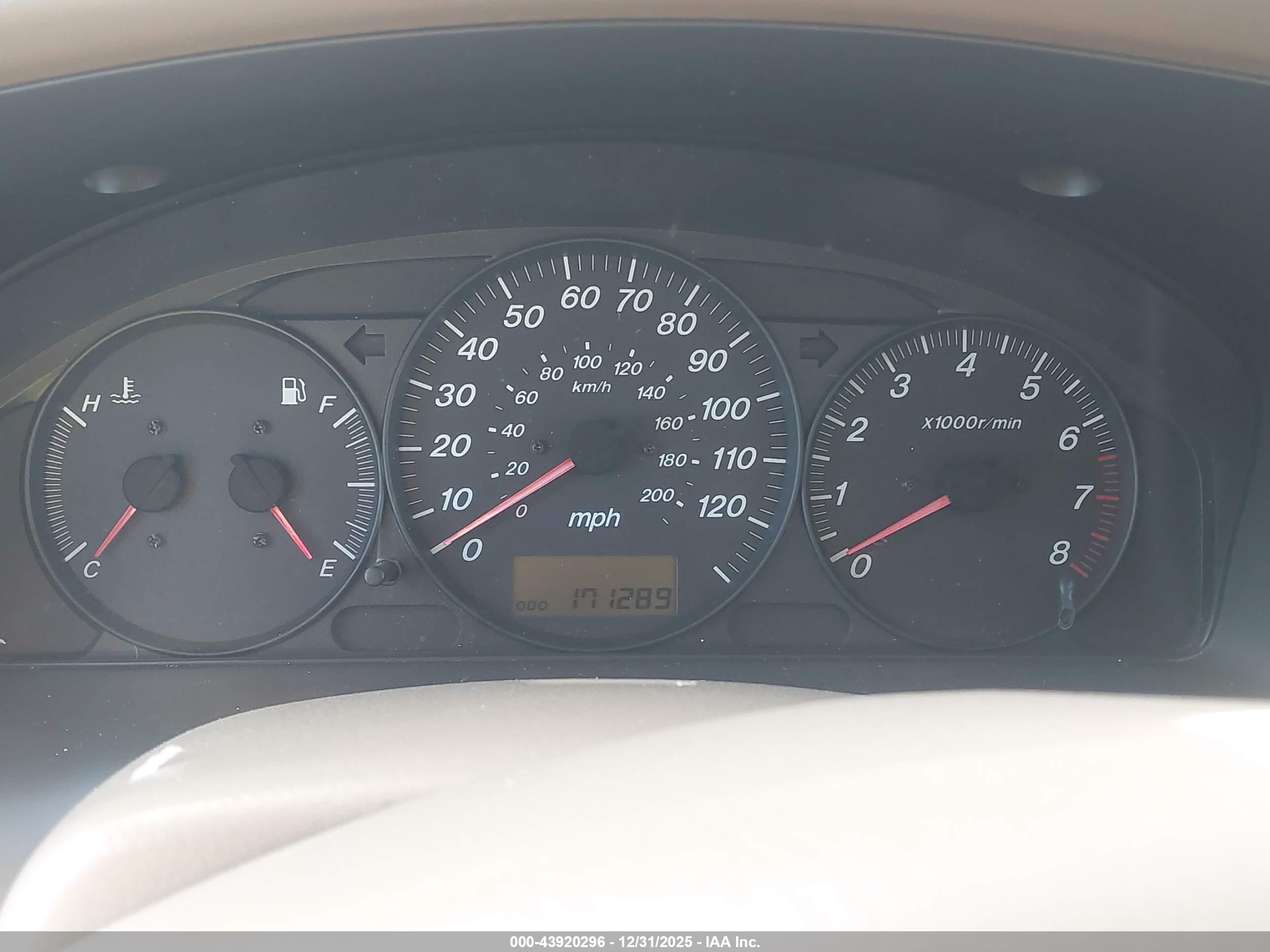 MAZDA MPV image 7