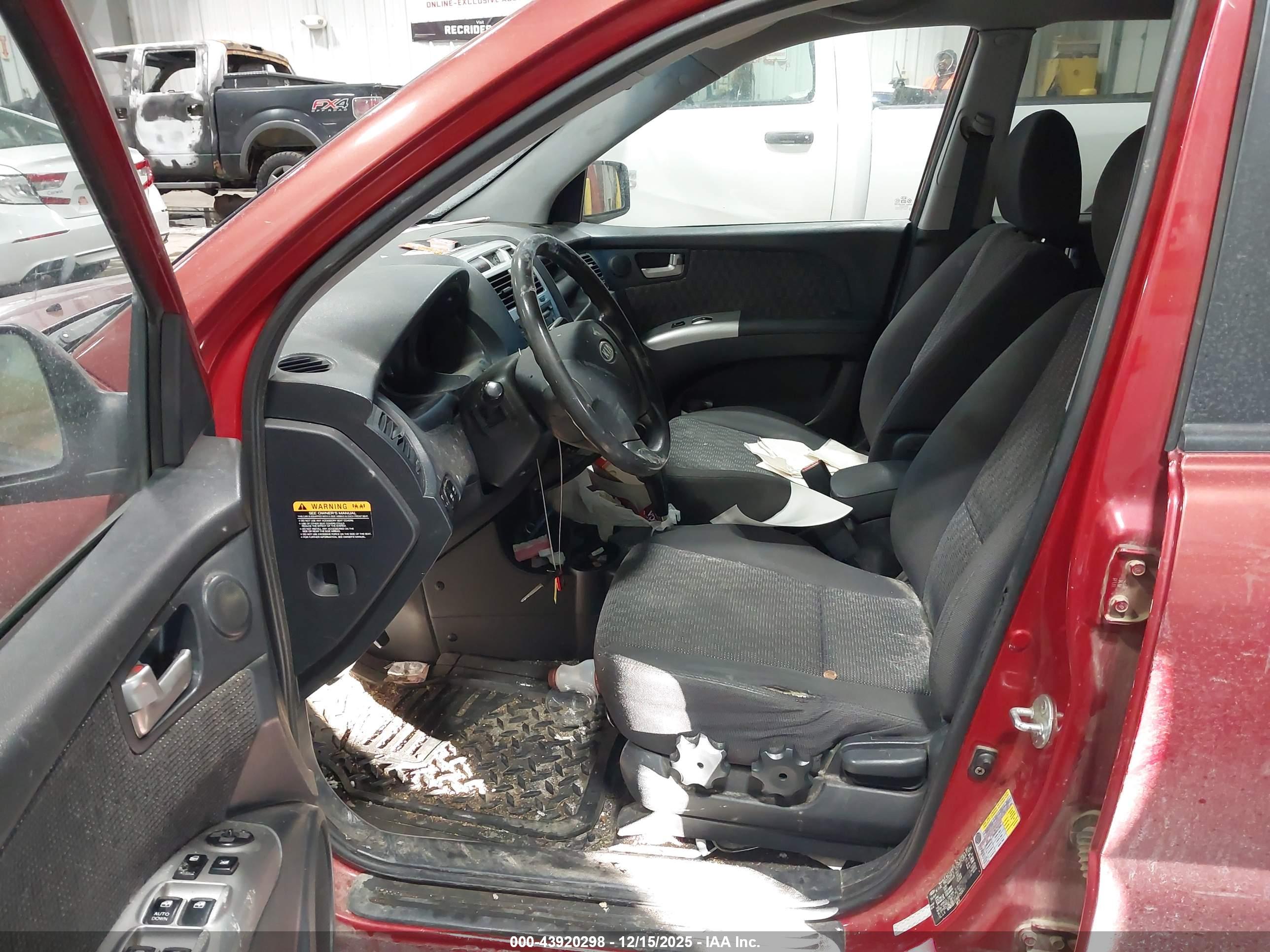 KIA SPORTAGE image 5