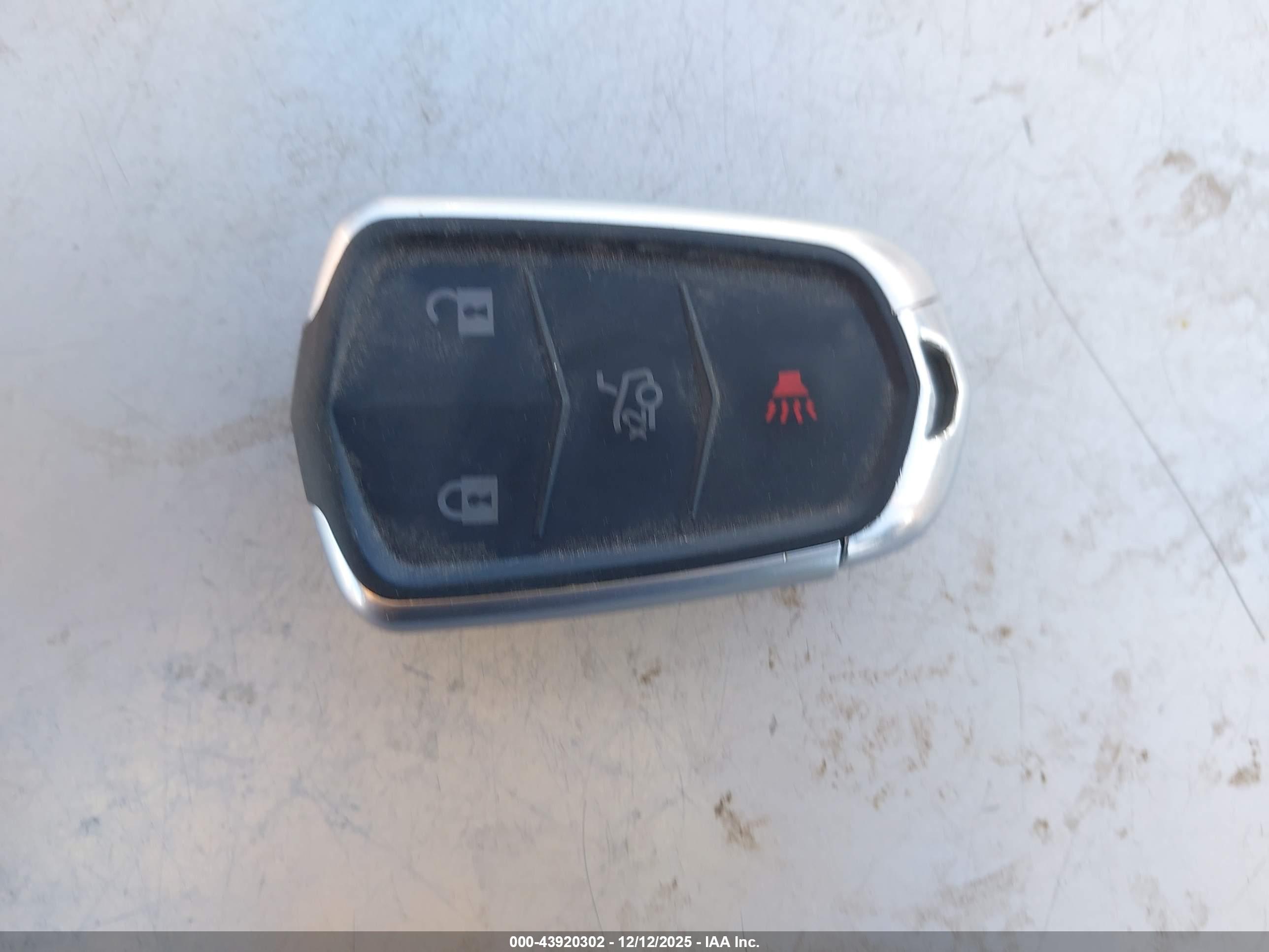 CADILLAC XT5 image 11