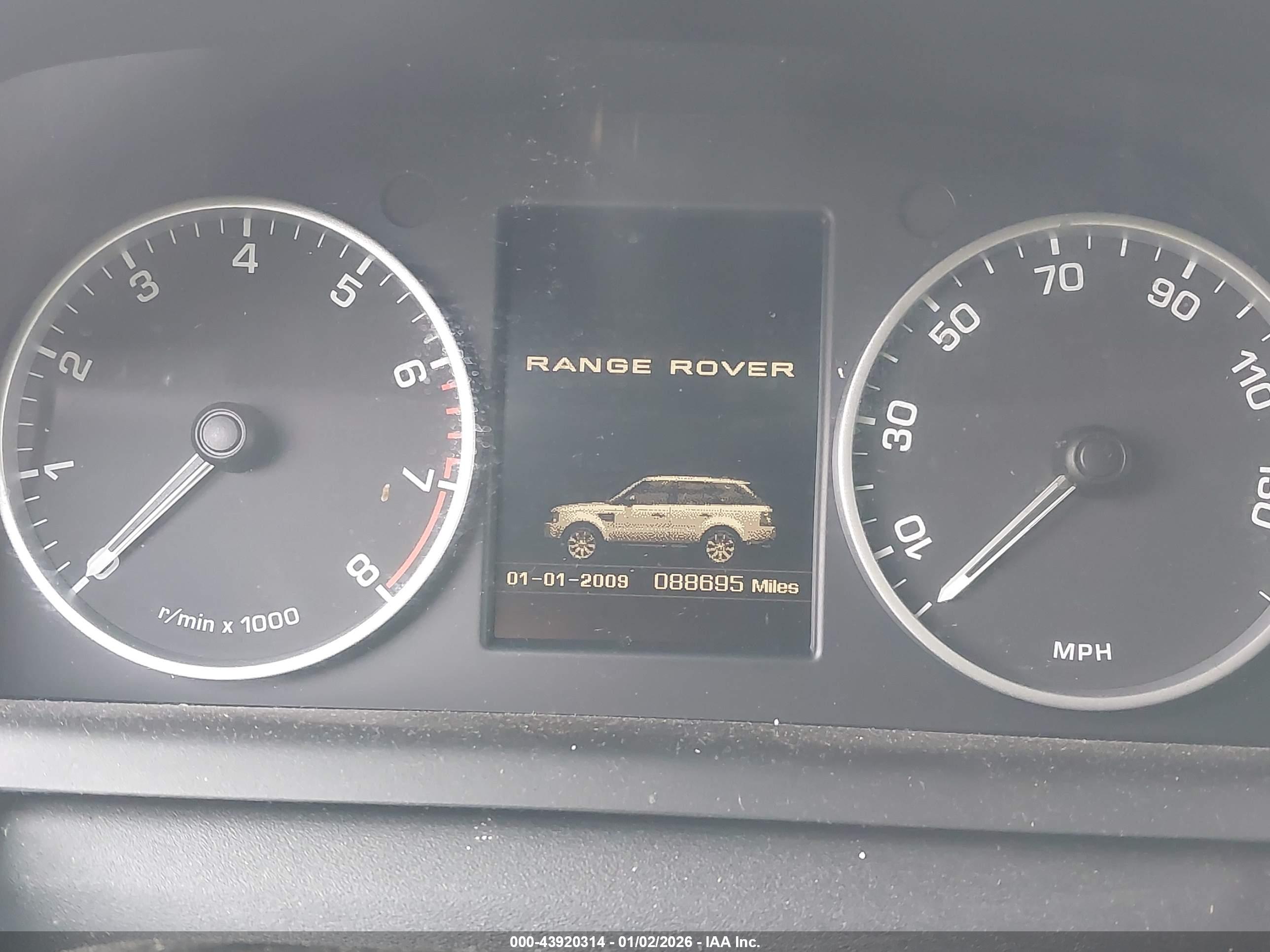 LAND ROVER image 7
