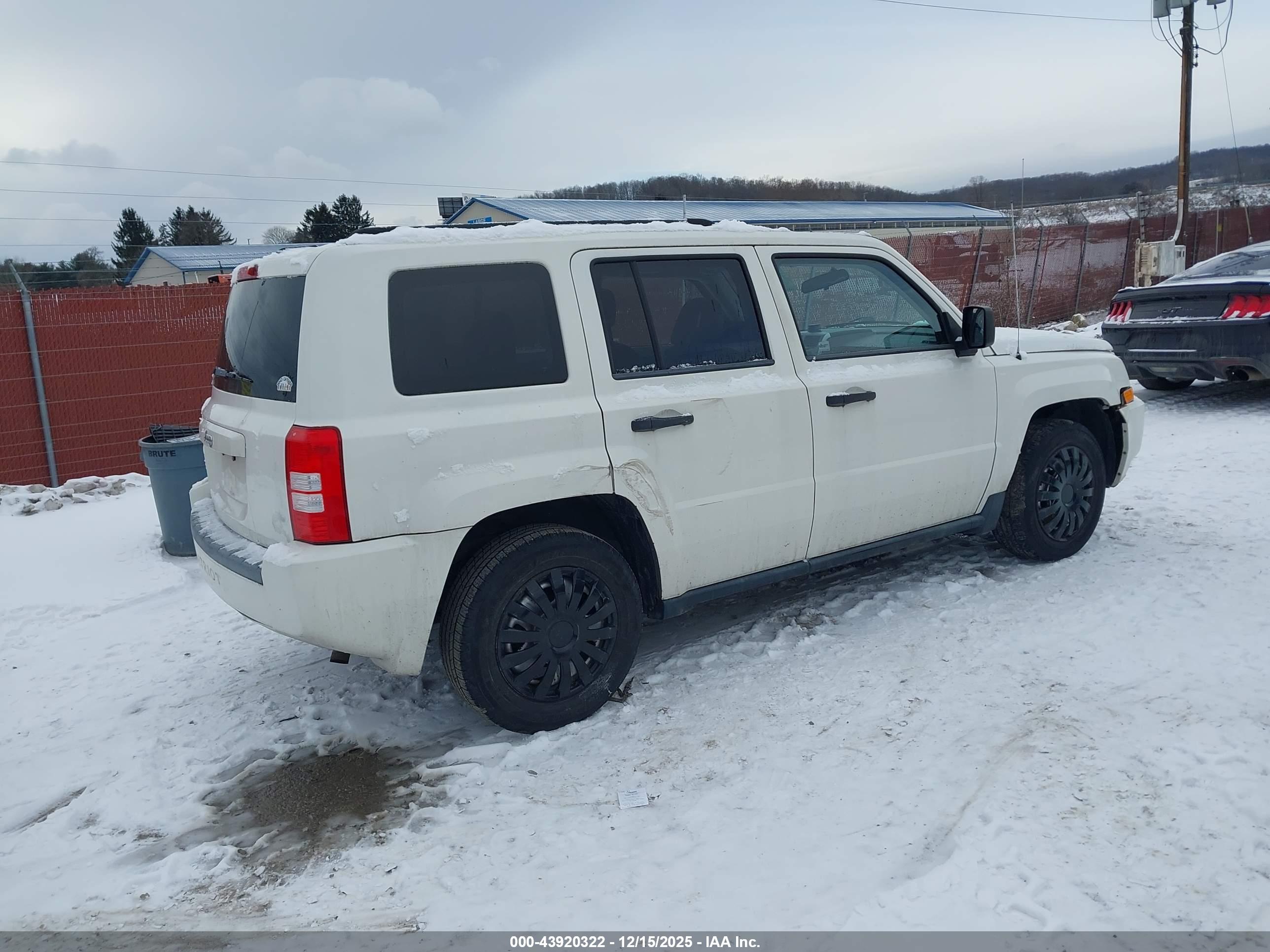 JEEP PATRIOT image 4