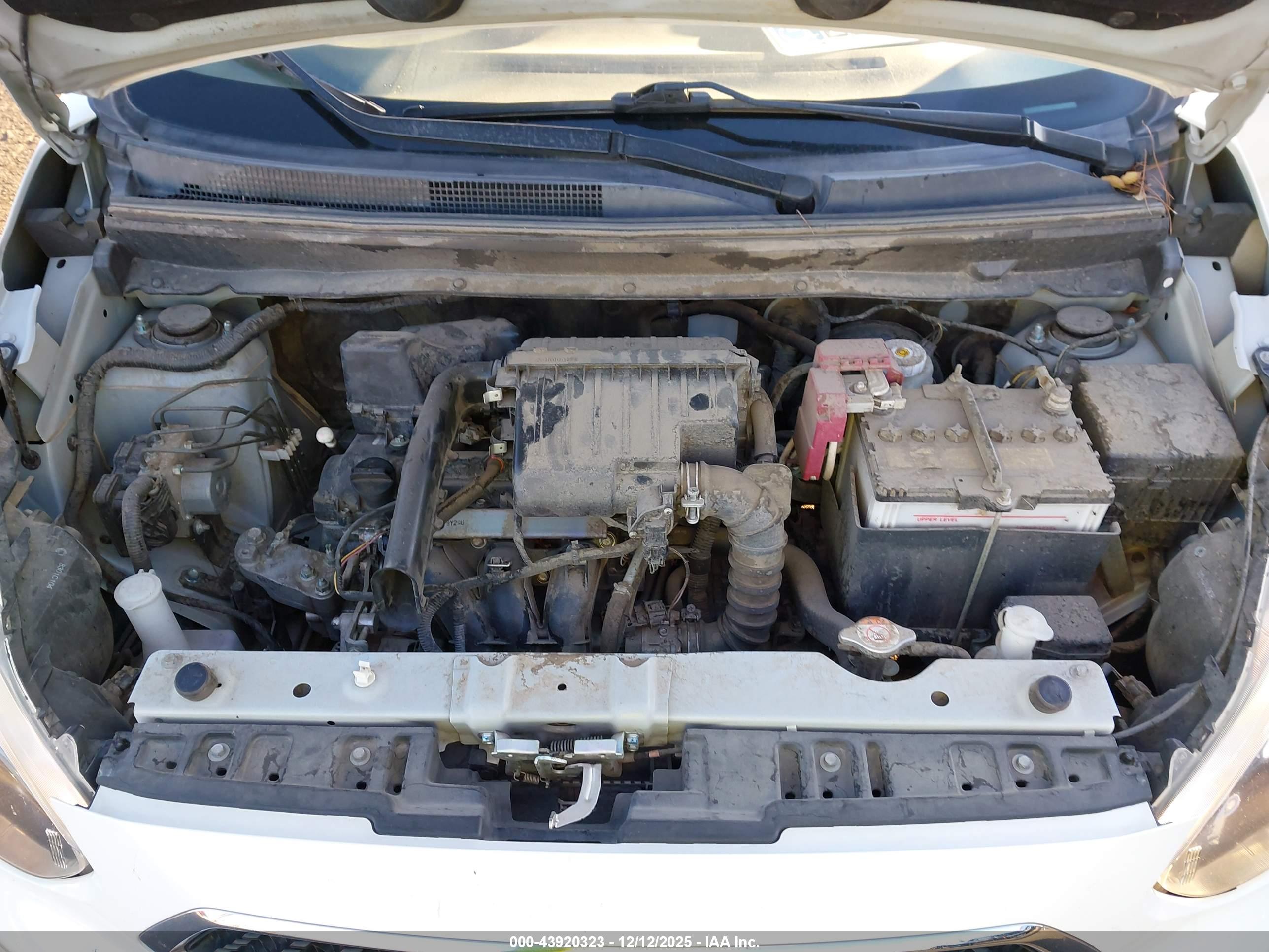 MITSUBISHI MIRAGE image 10