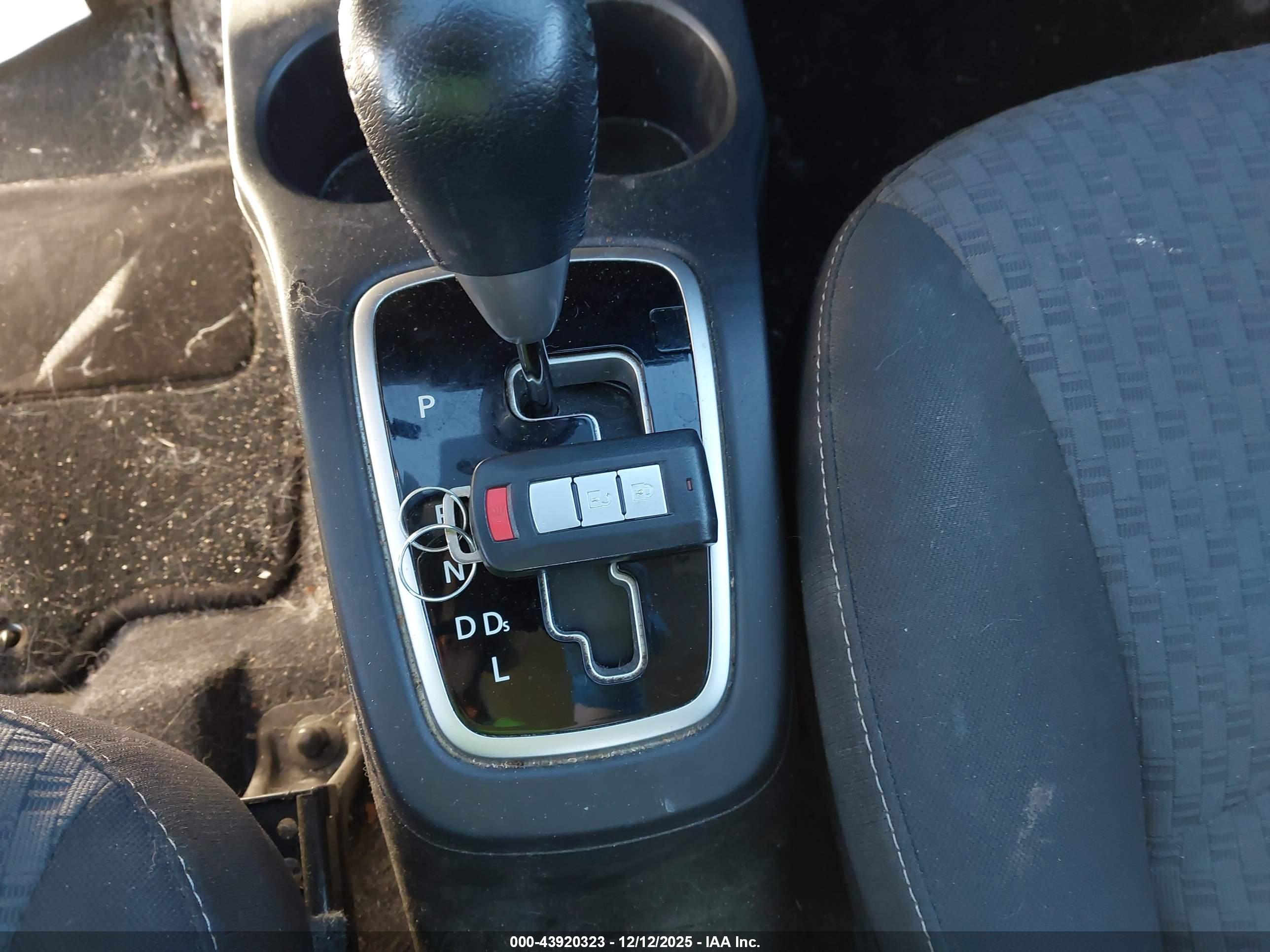 MITSUBISHI MIRAGE image 11