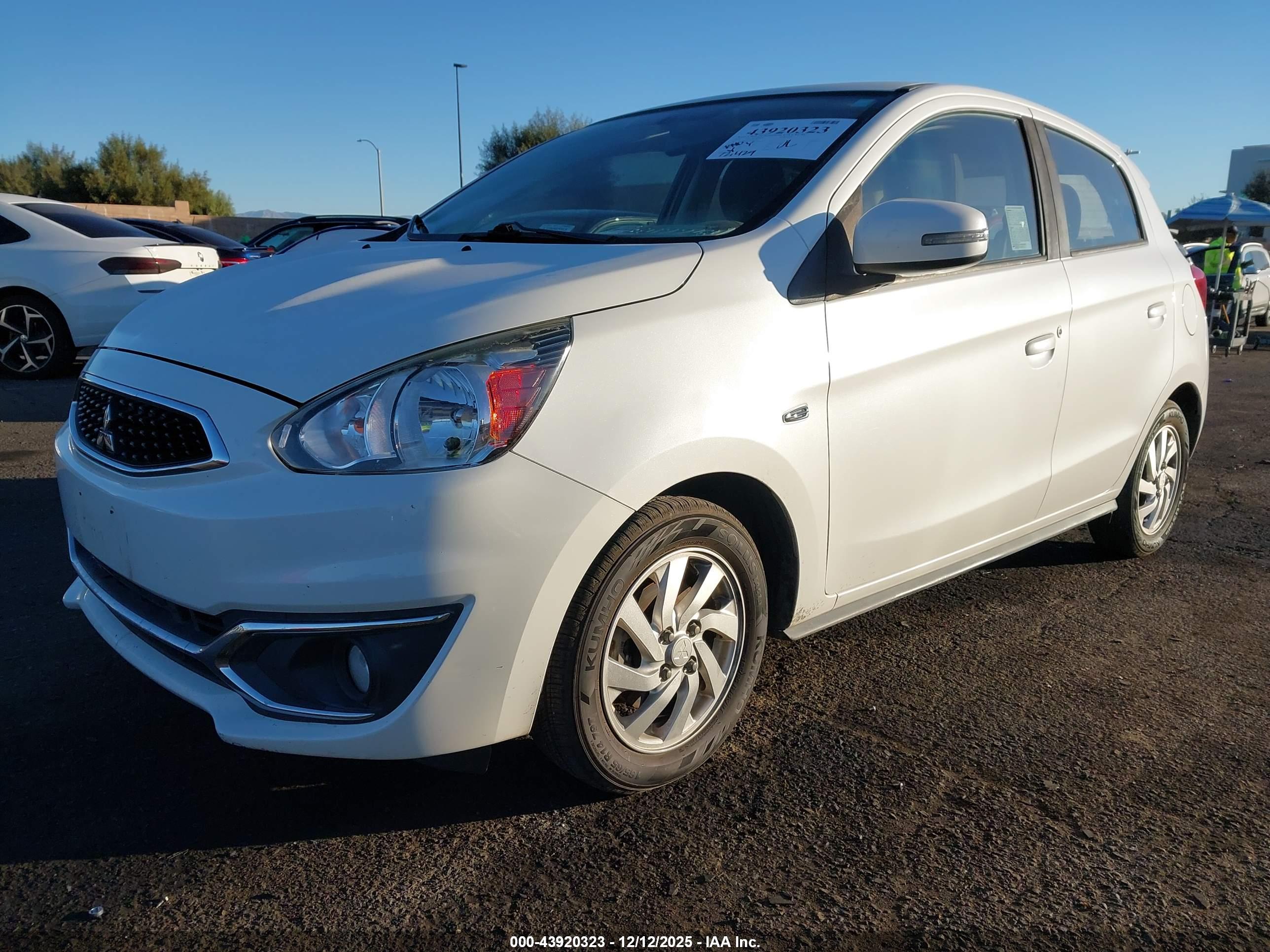 MITSUBISHI MIRAGE image 2