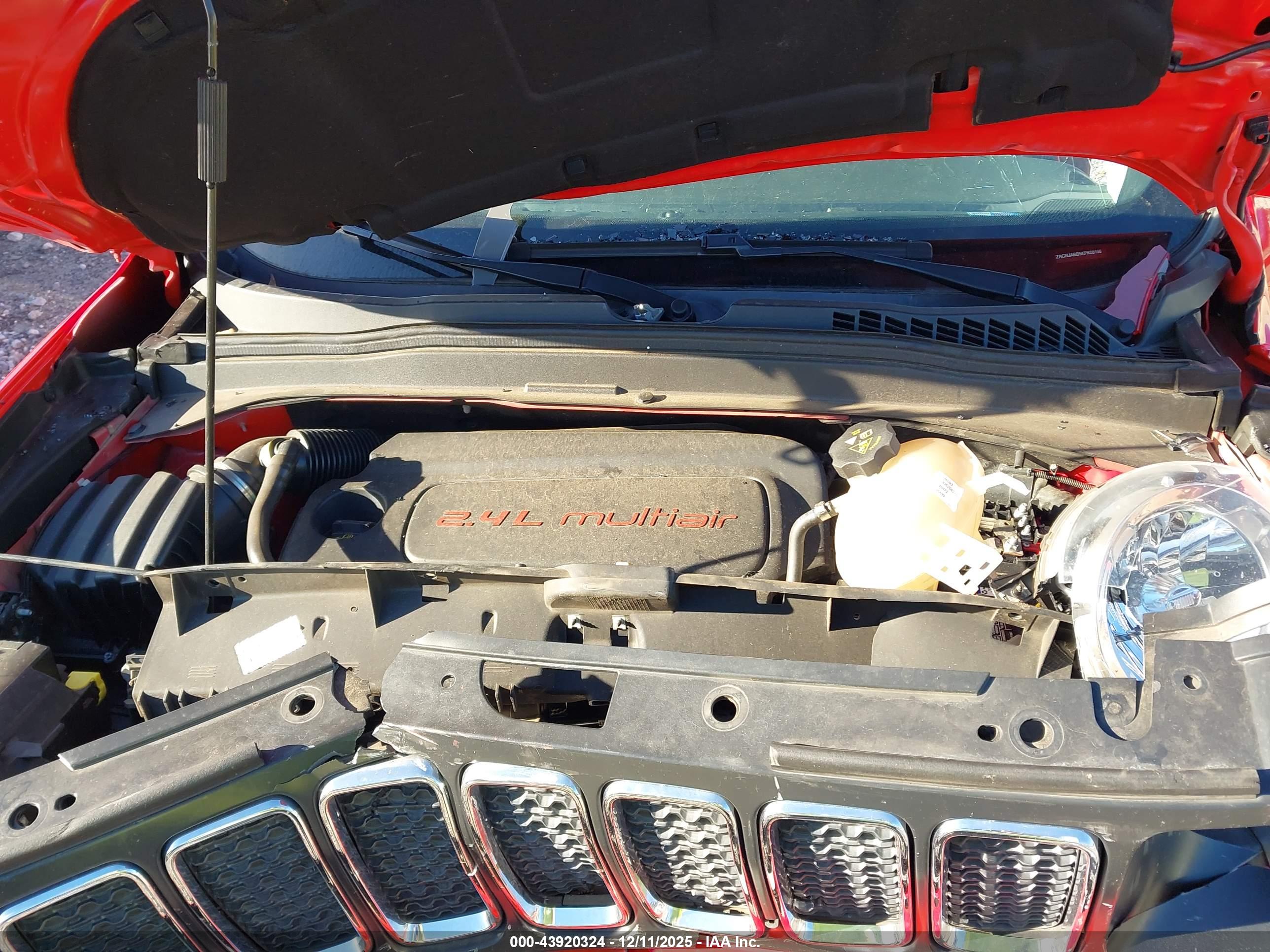 JEEP RENEGADE image 10