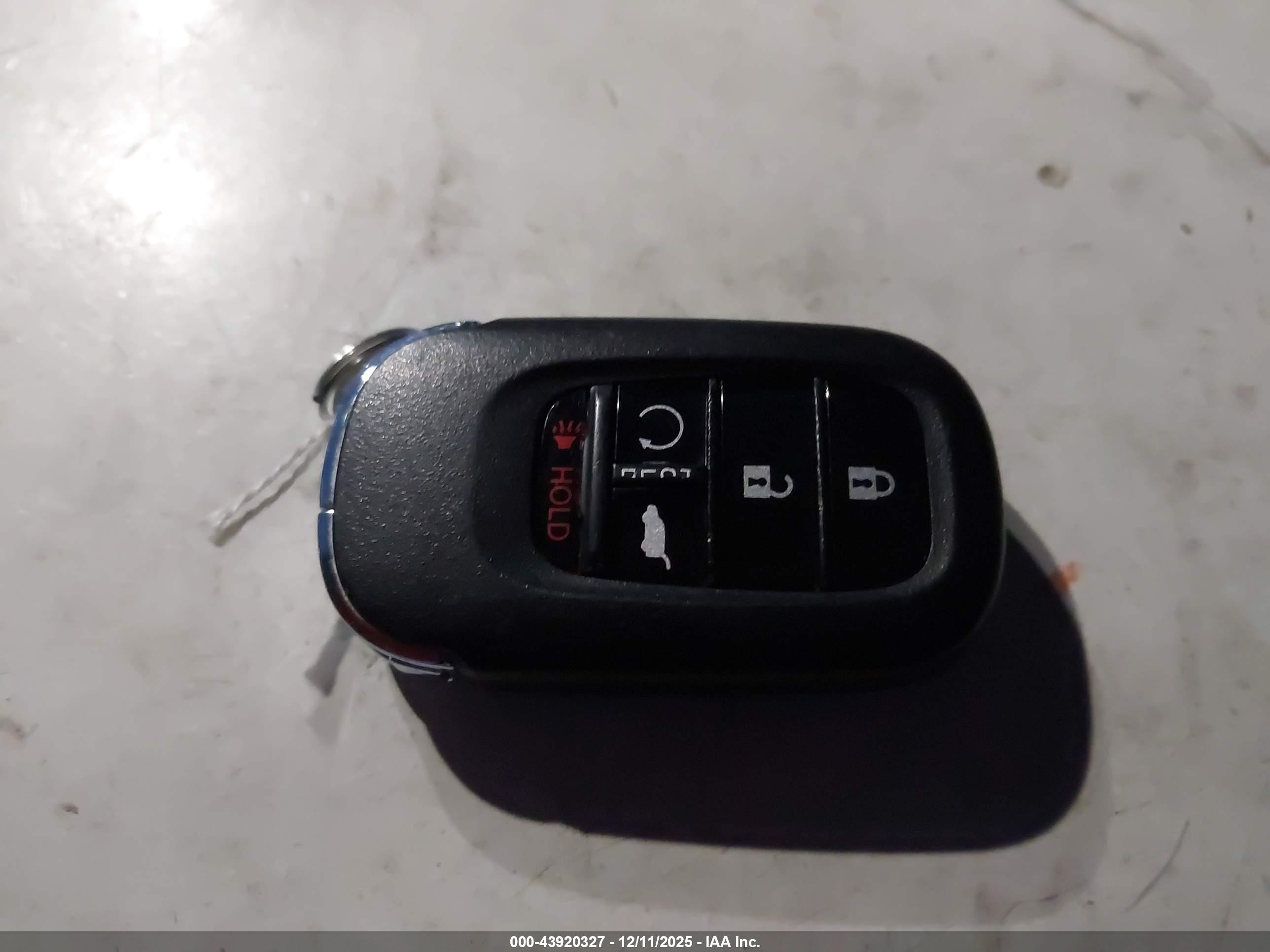 HONDA CR-V image 11