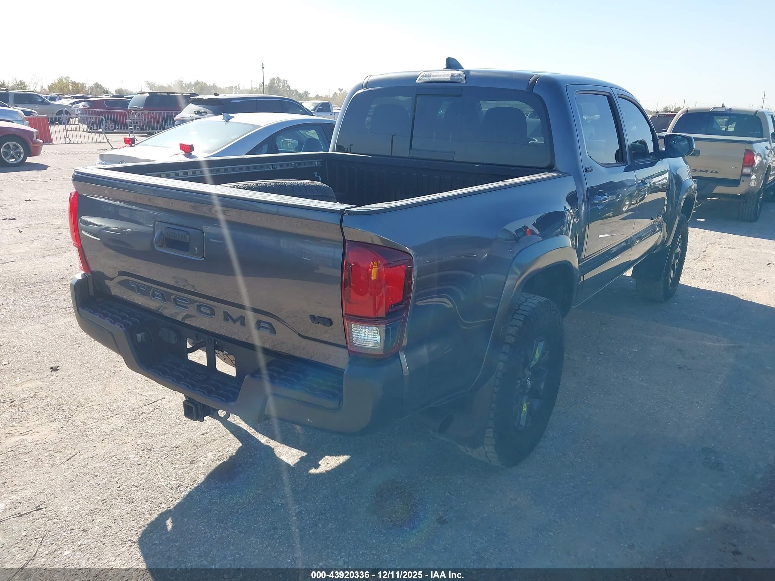 TOYOTA TACOMA image 4
