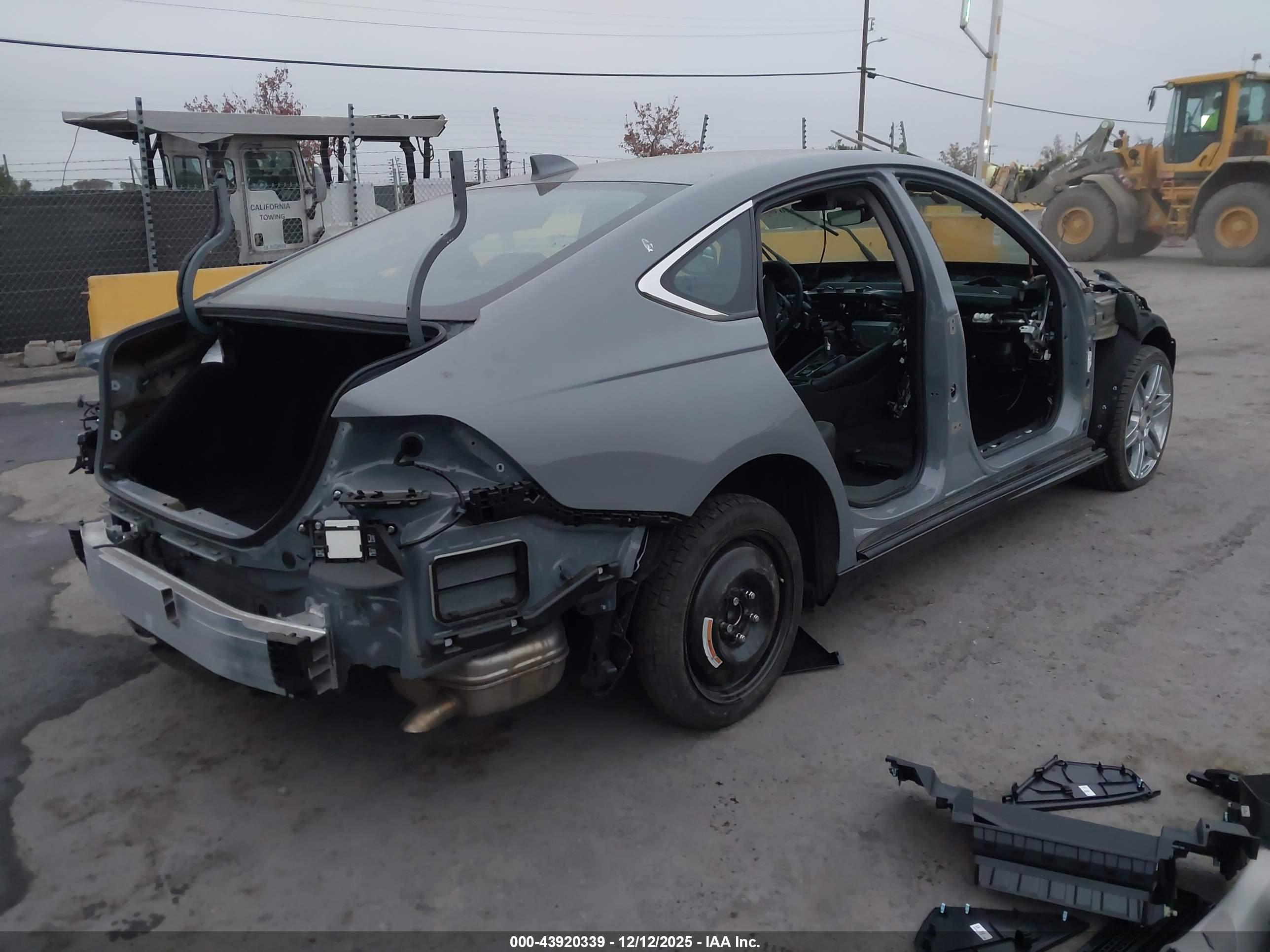 HONDA ACCORD image 4