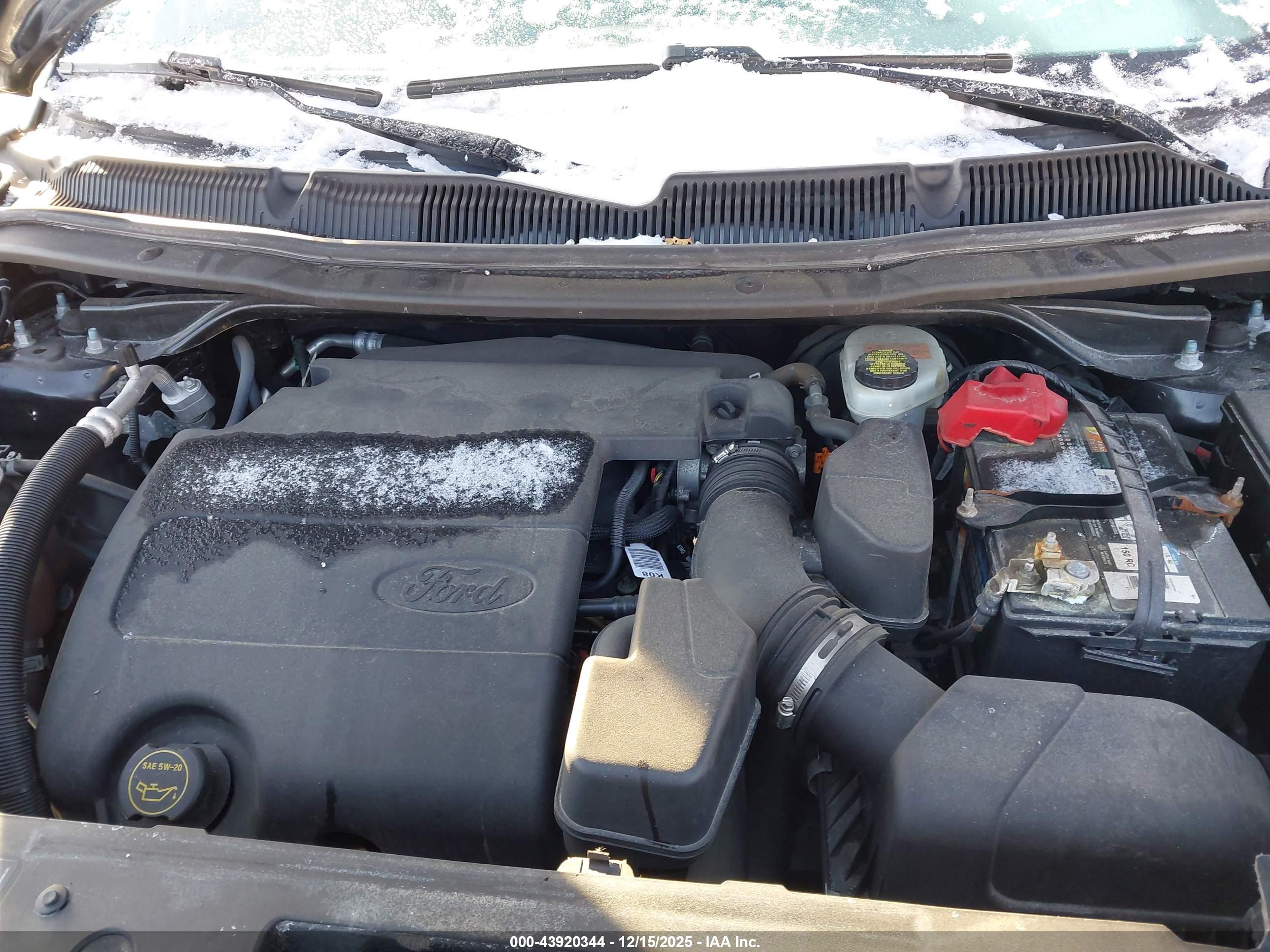 FORD EXPLORER image 10