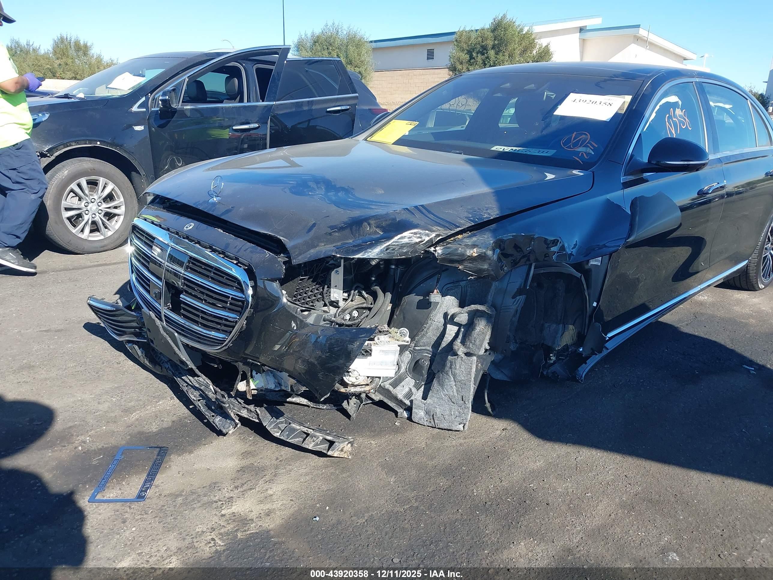 MERCEDES-BENZ S image 6