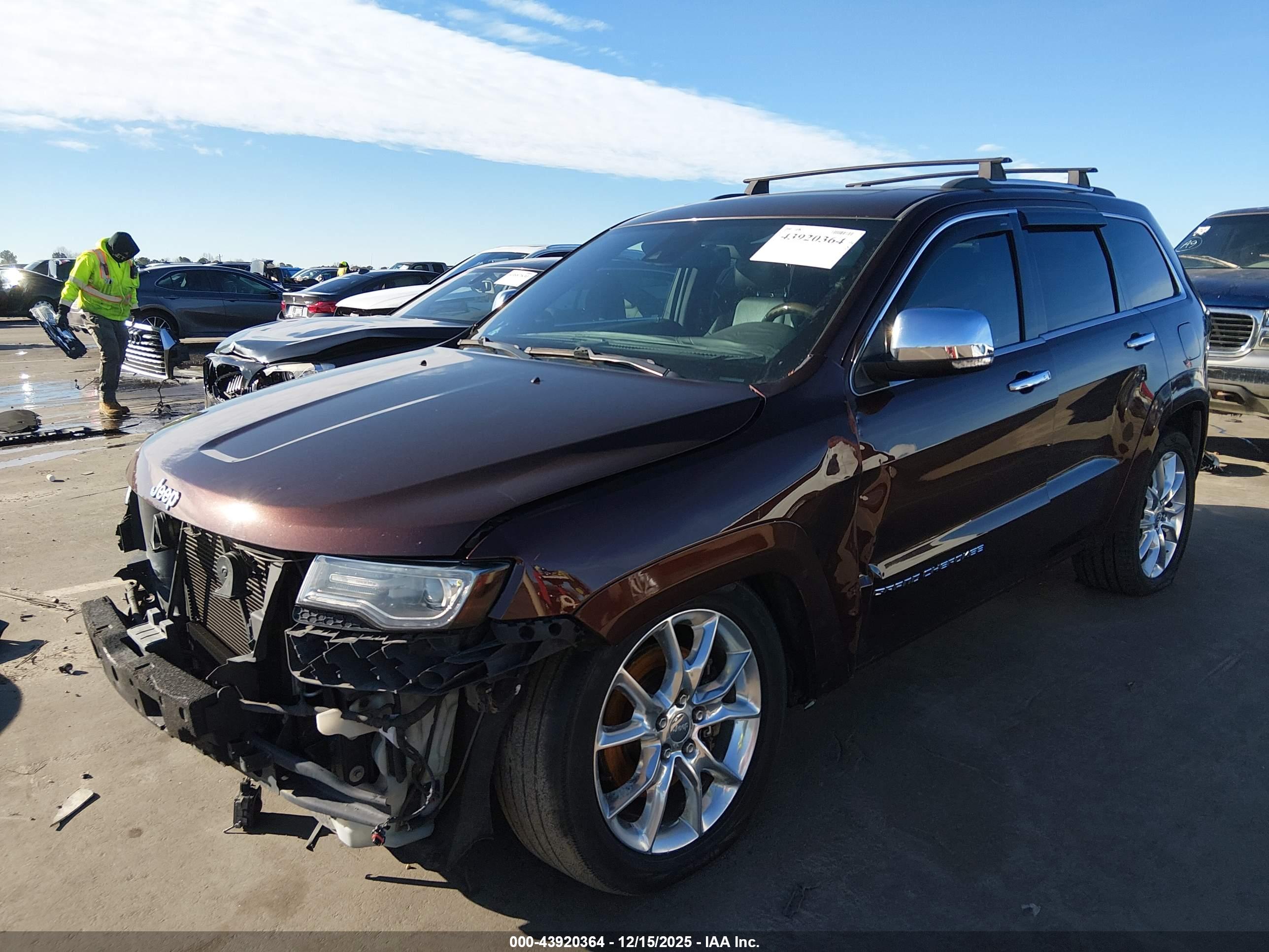 JEEP GRAND image 2