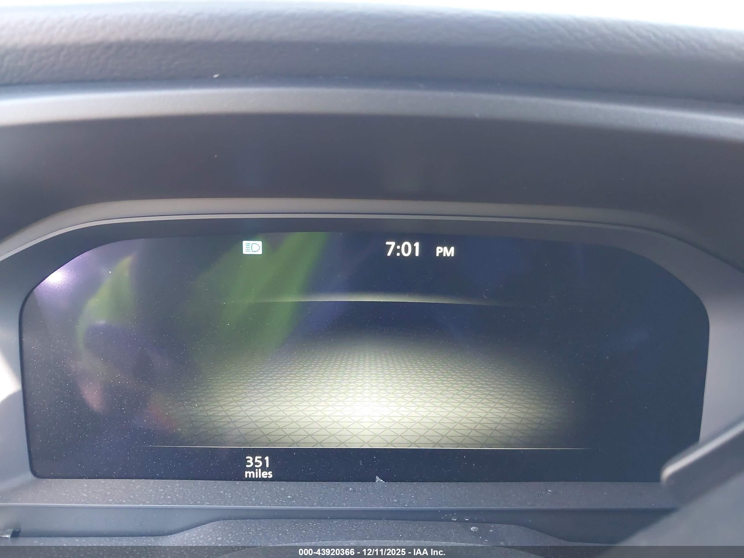 NISSAN ROGUE image 7