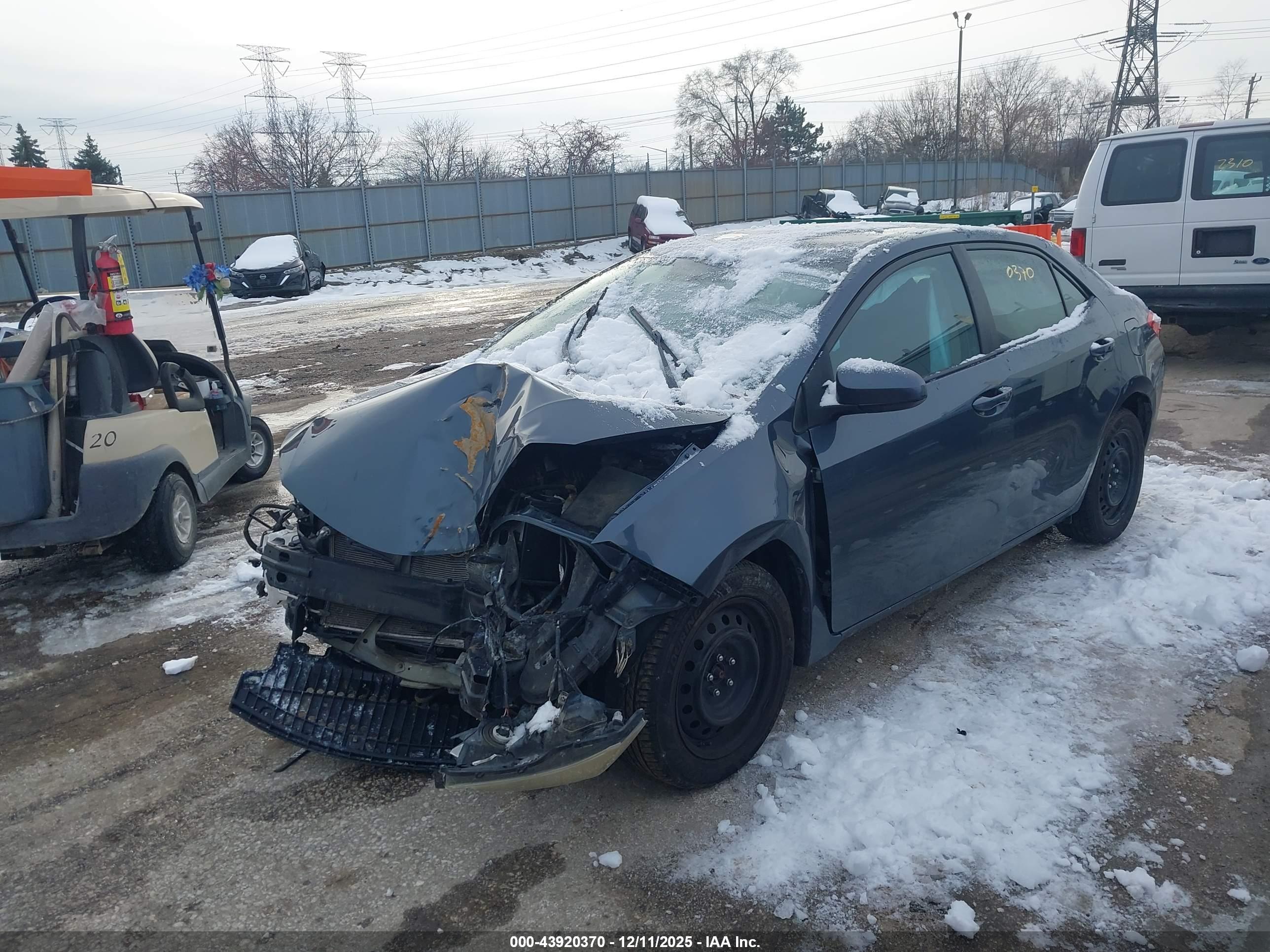 TOYOTA COROLLA image 2