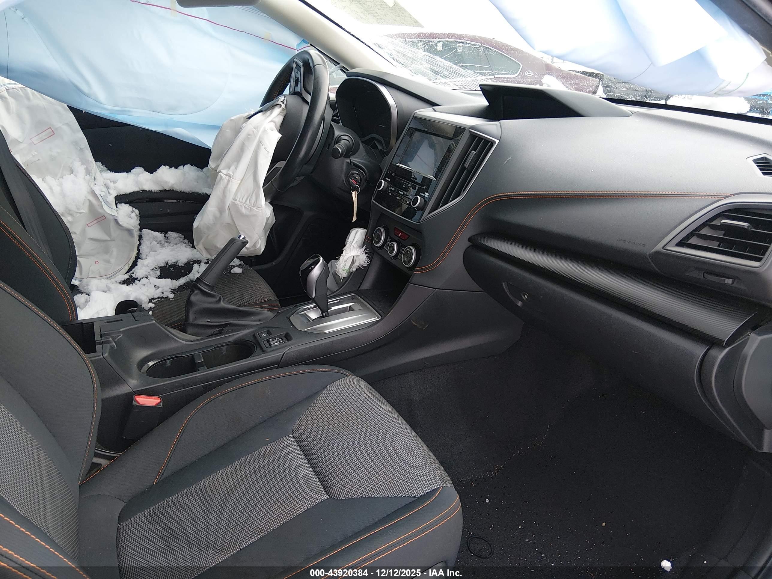 SUBARU CROSSTREK image 5