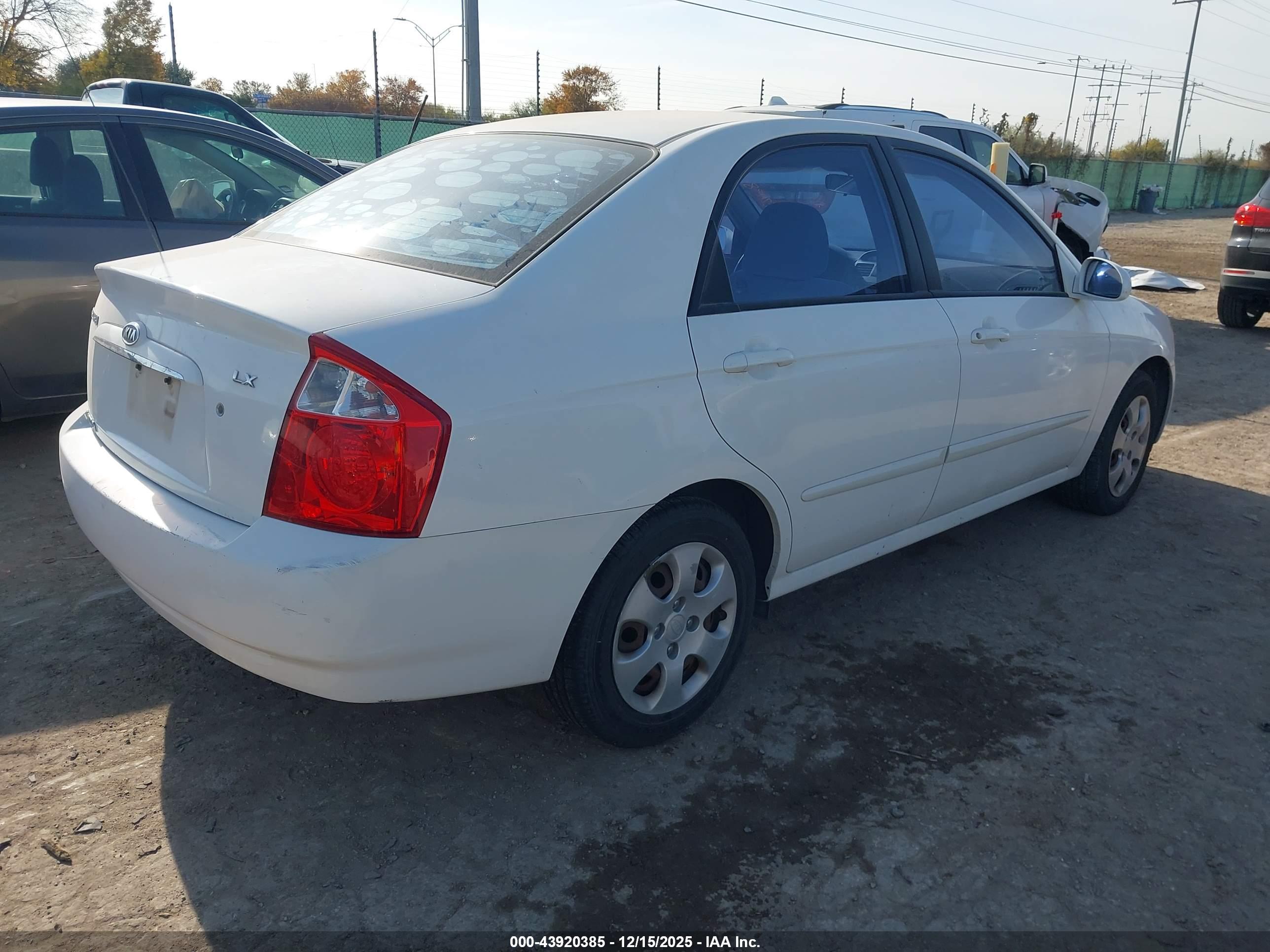 KIA SPECTRA image 4