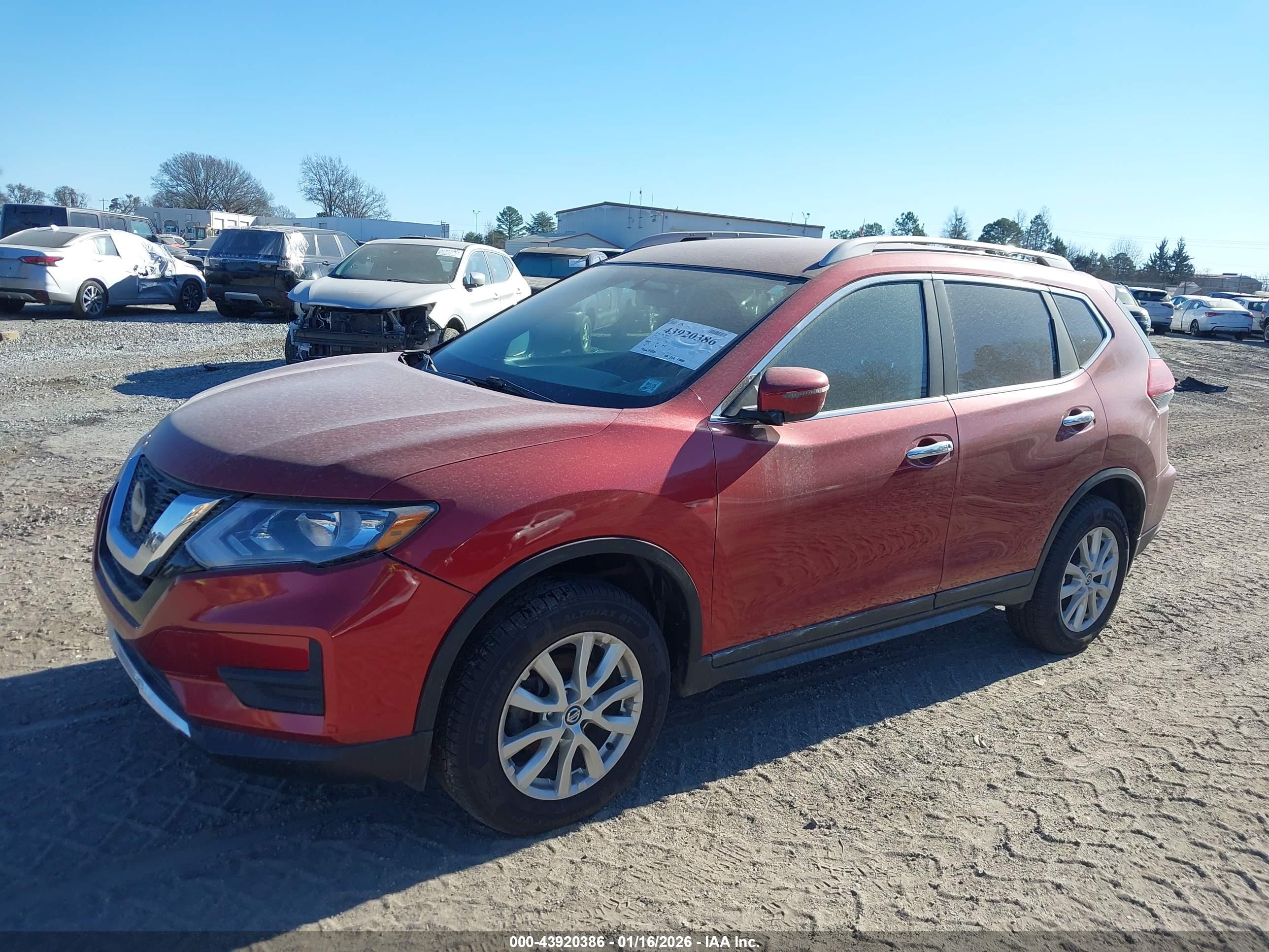 NISSAN ROGUE image 2