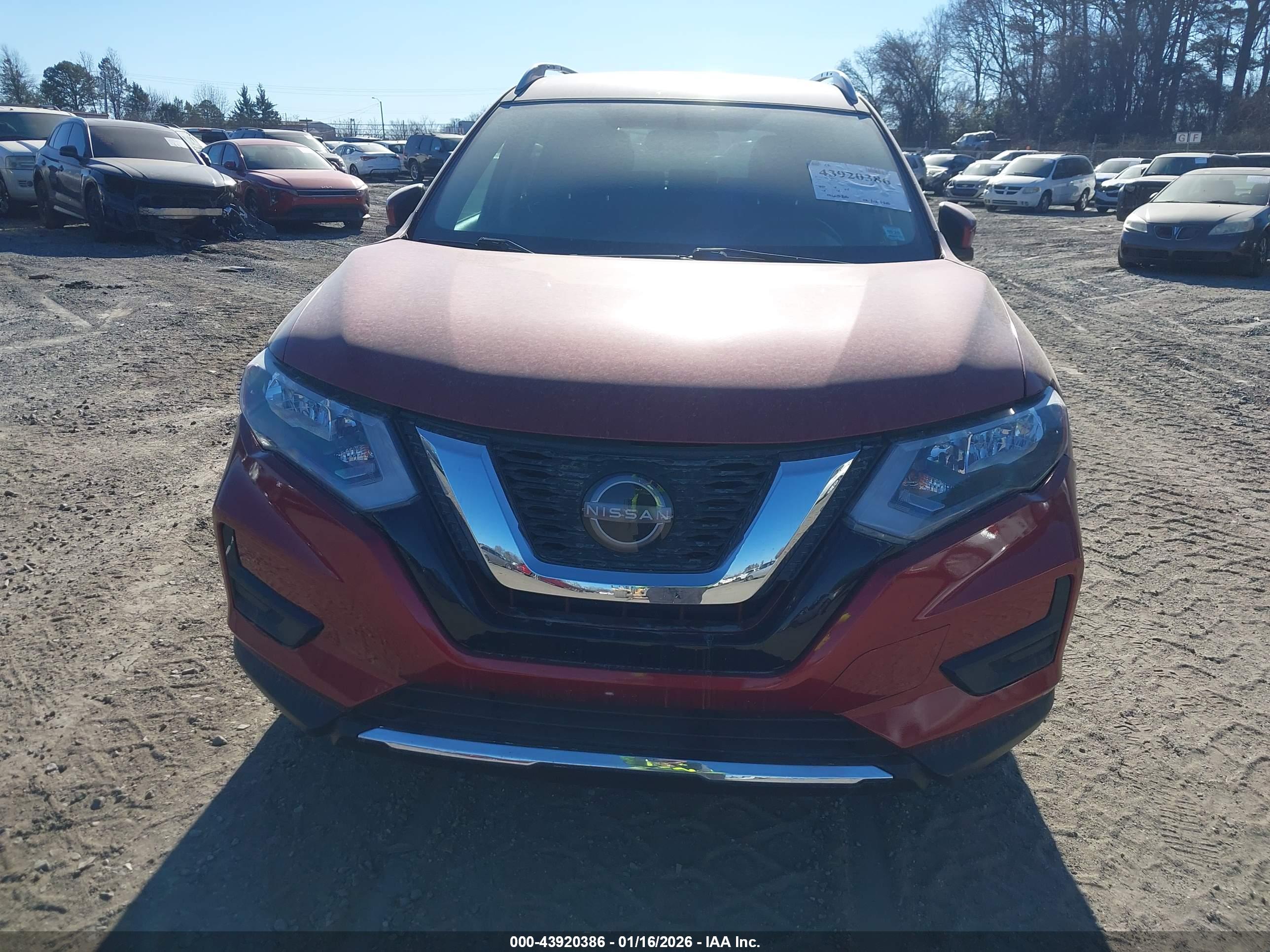 NISSAN ROGUE image 6