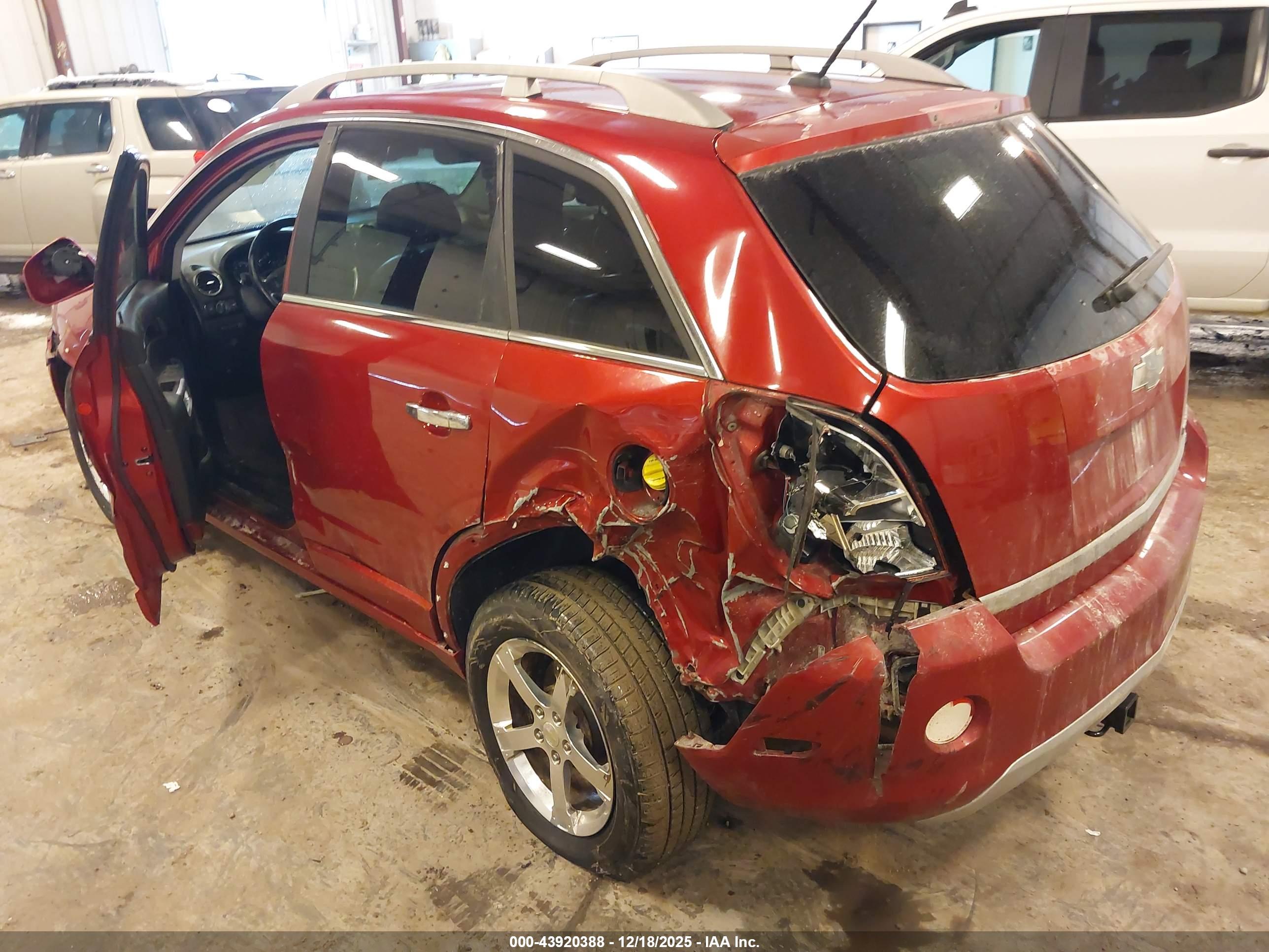 CHEVROLET CAPTIVA image 3