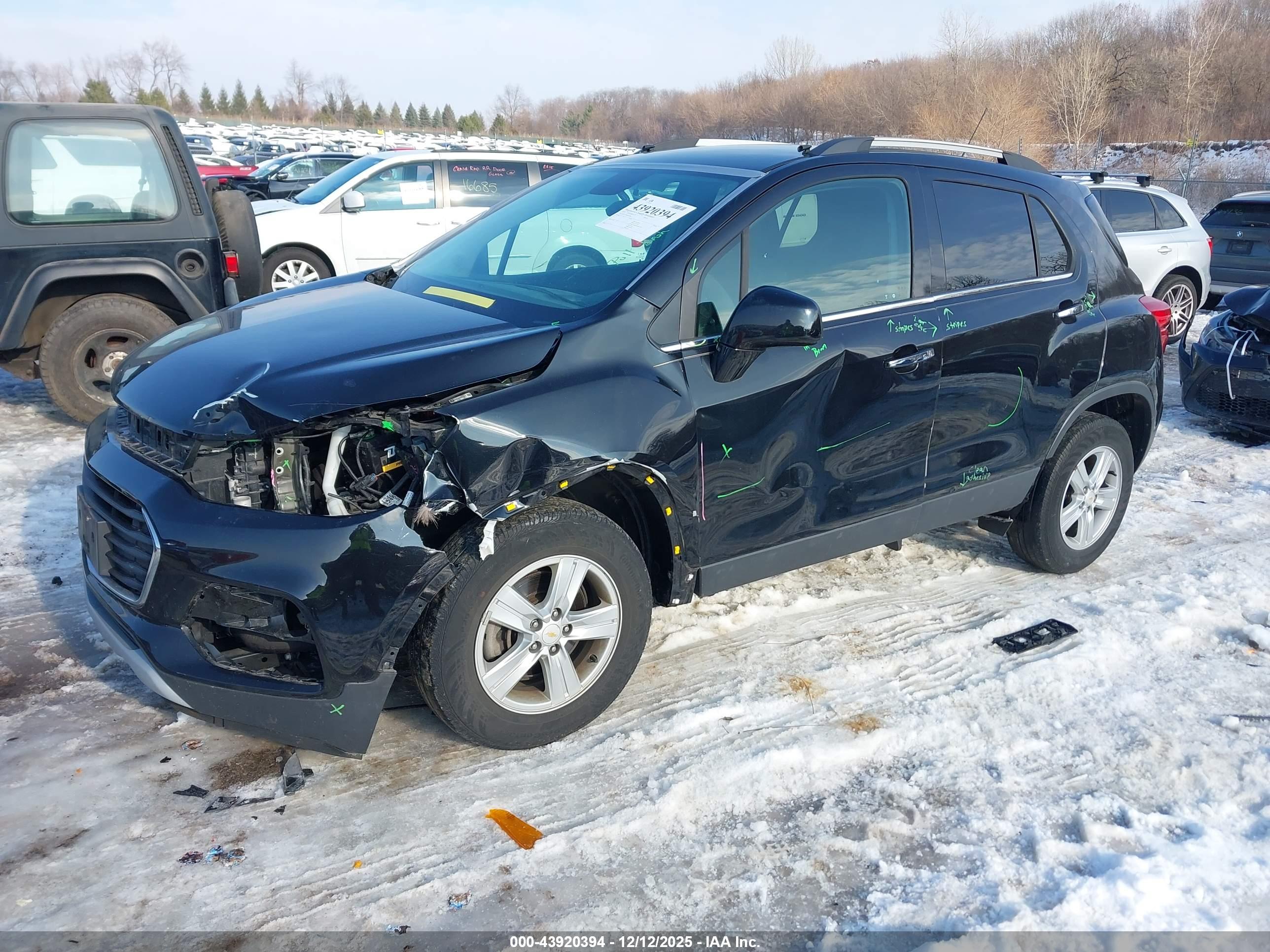 CHEVROLET TRAX image 2