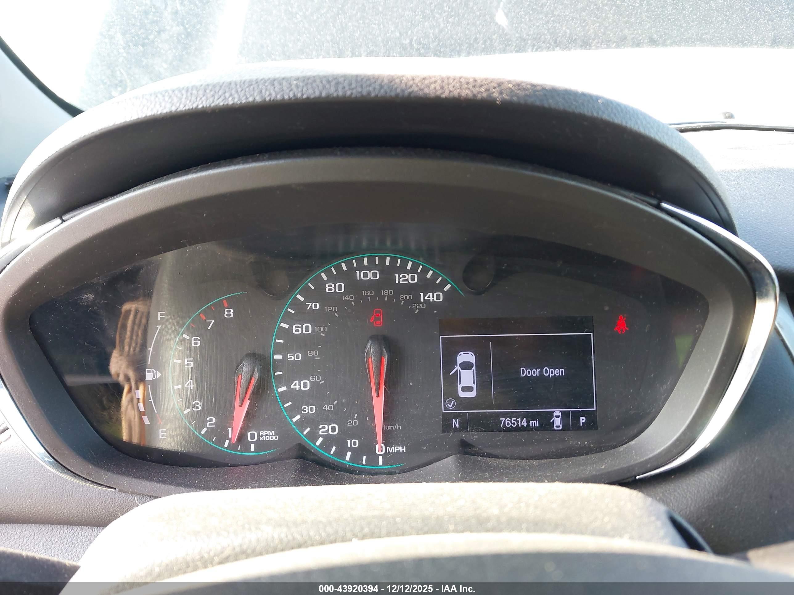 CHEVROLET TRAX image 7
