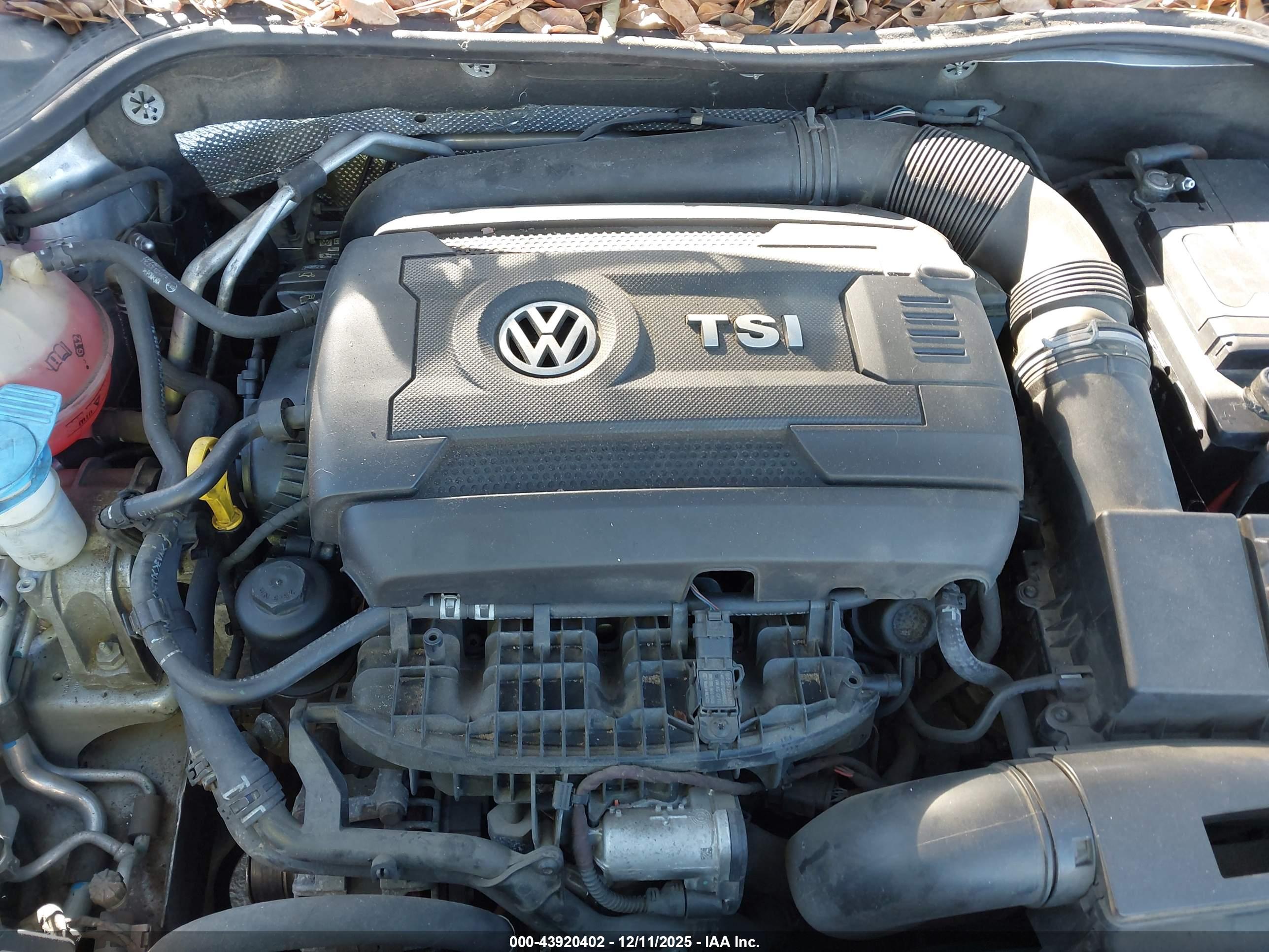 VOLKSWAGEN JETTA image 10