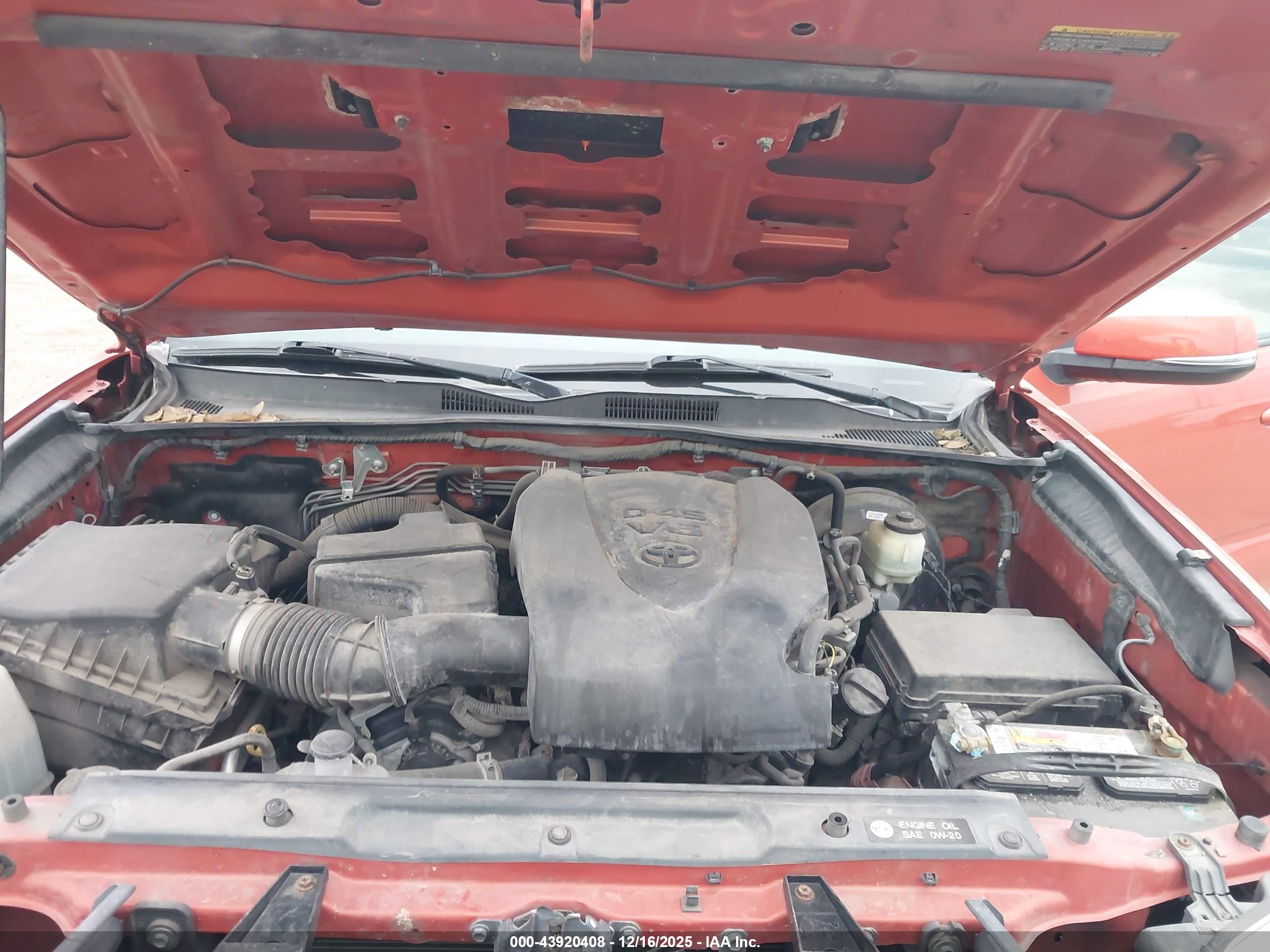 TOYOTA TACOMA image 10