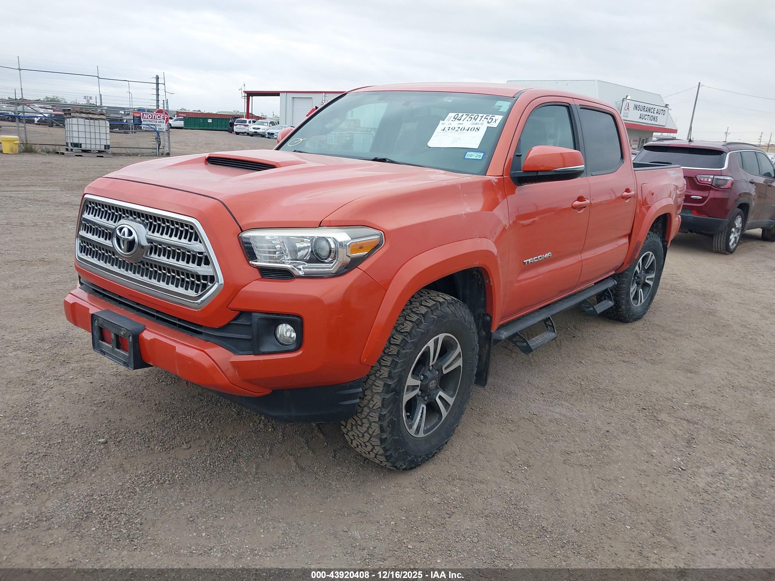 TOYOTA TACOMA image 2