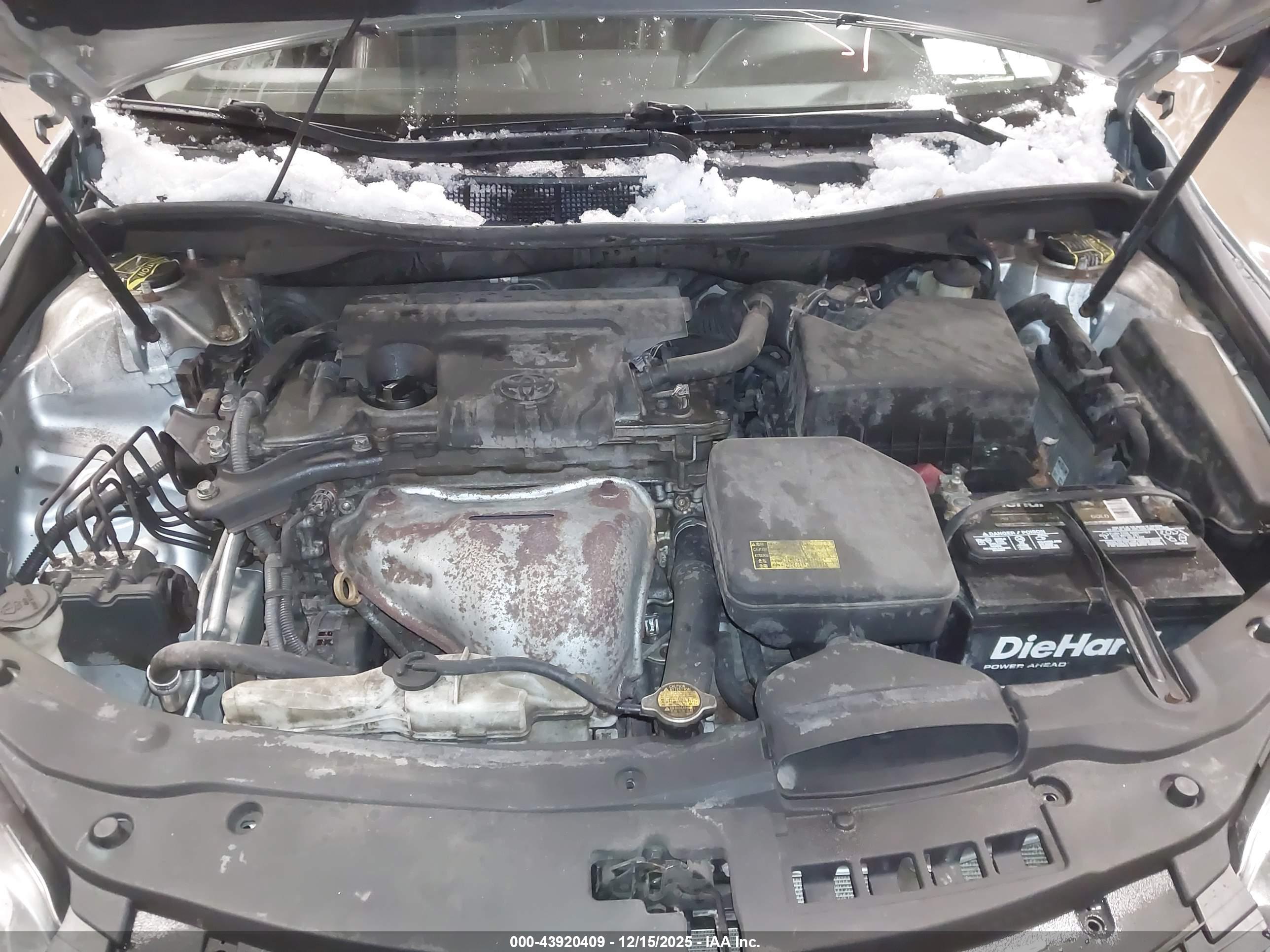 TOYOTA CAMRY image 10